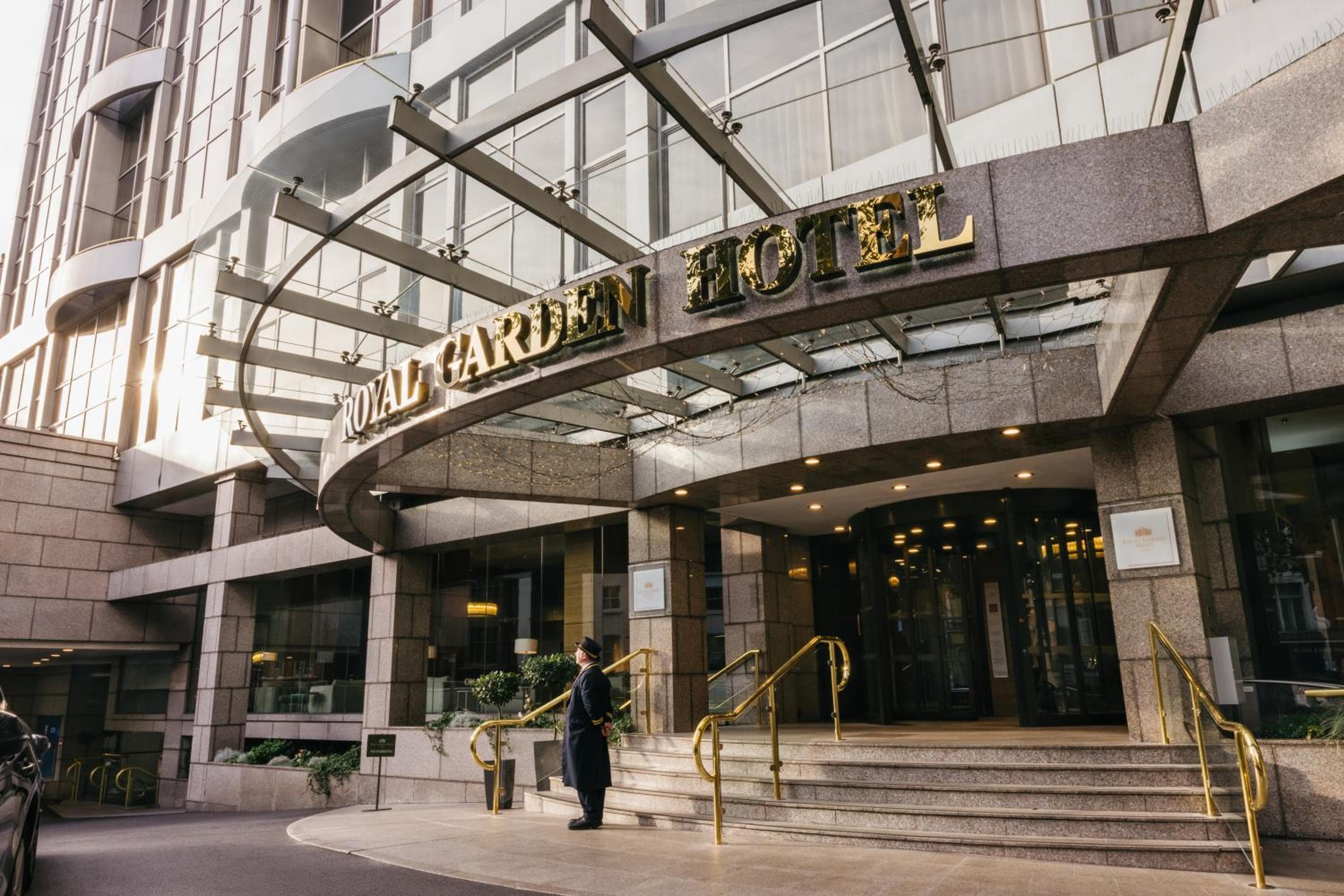 Royal Garden Hotel — 1