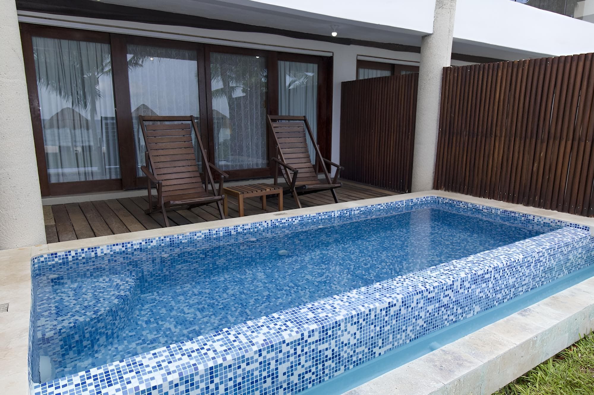 Le Reve Beachfront Hotel — 26