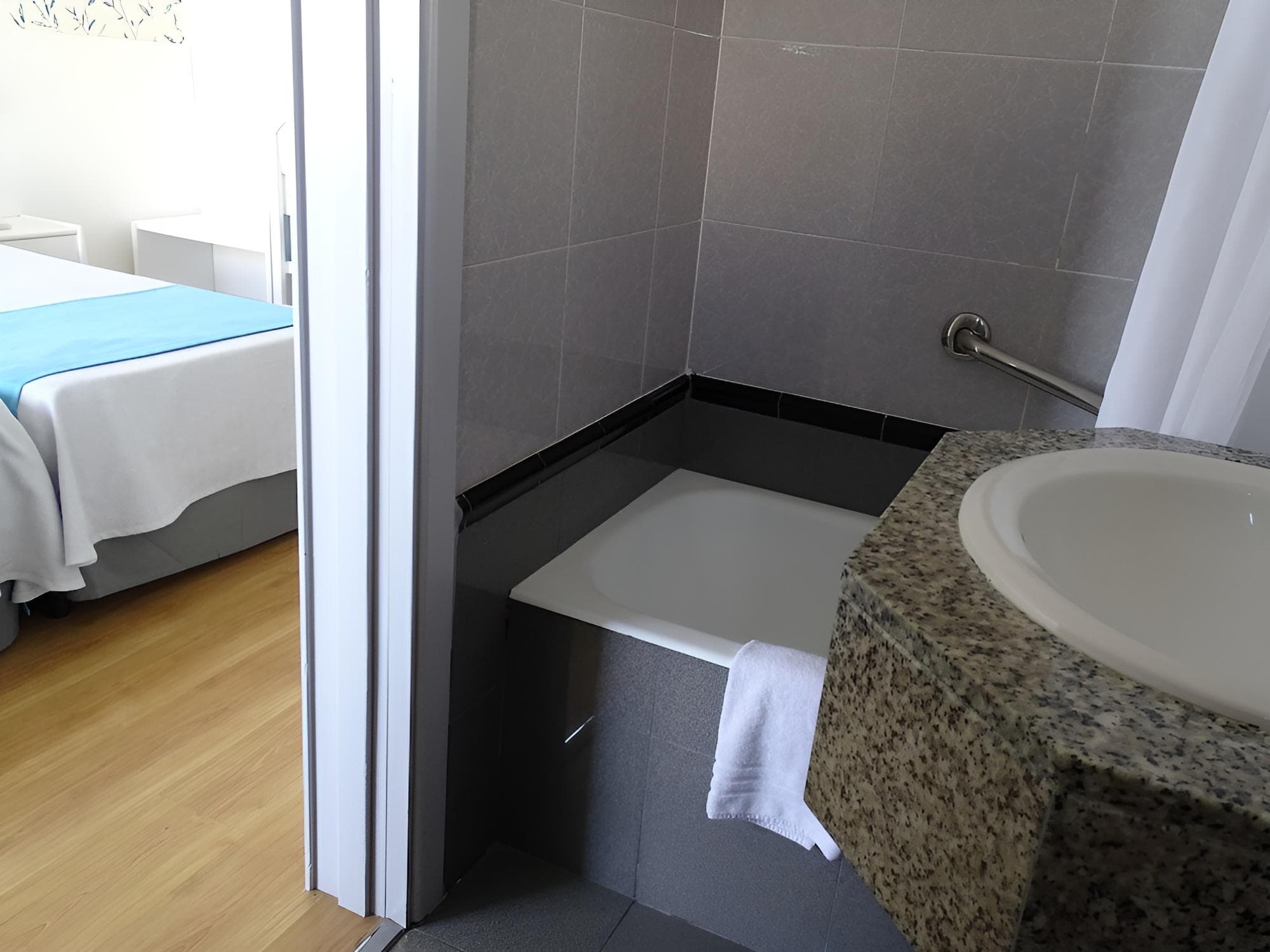 Hotel Metropolitan Playa — 13