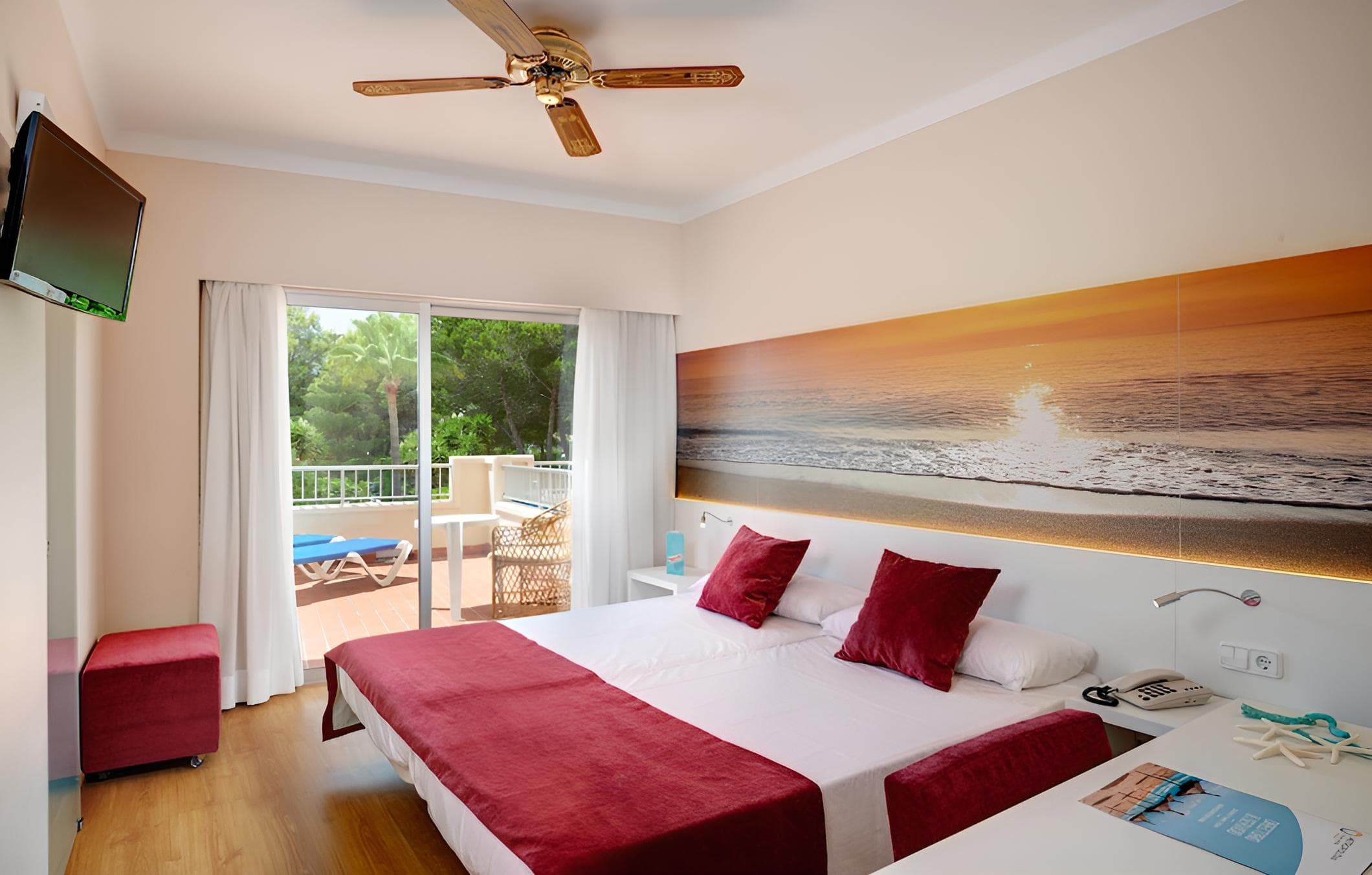 Hotel Metropolitan Playa — 17