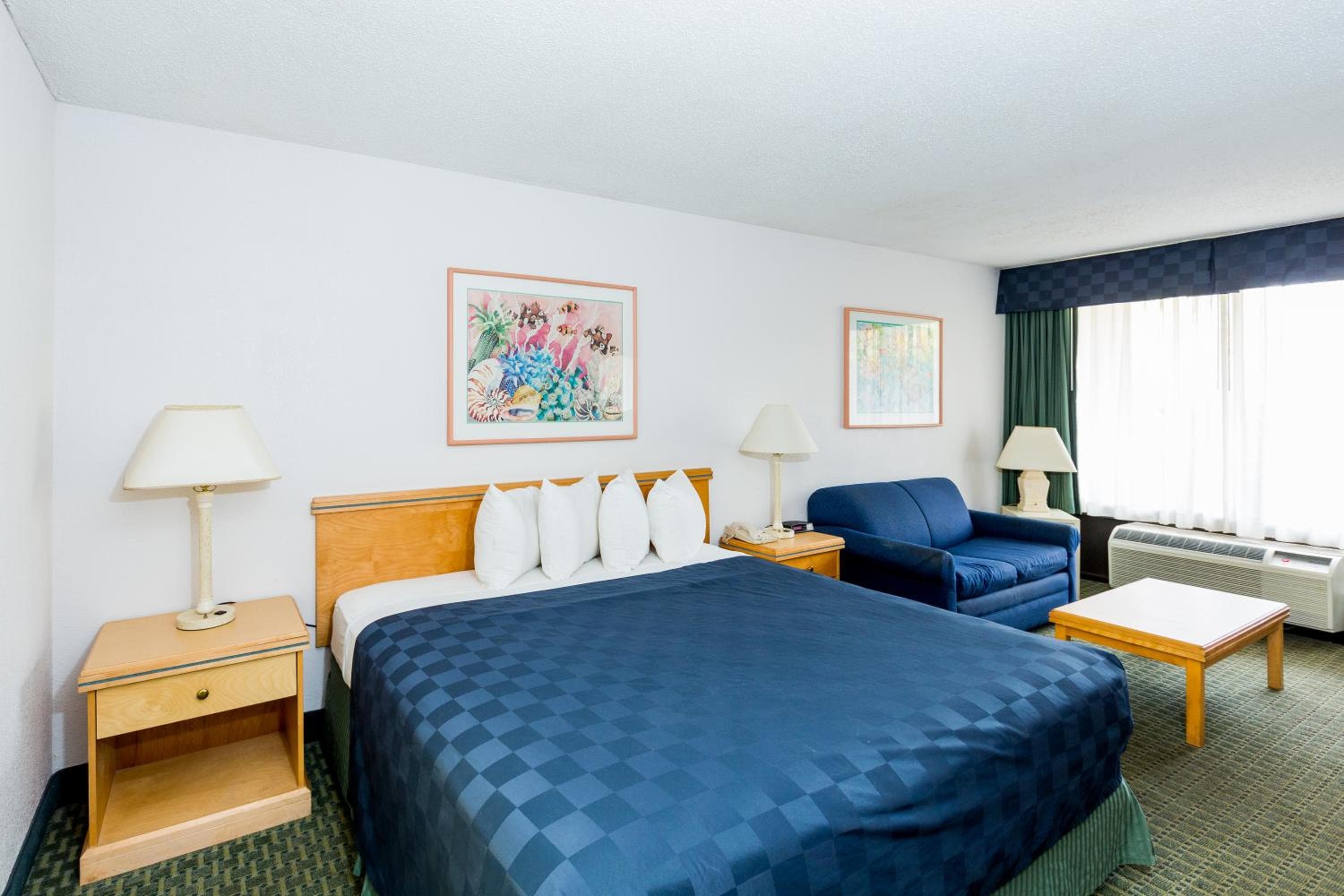 Maingate Lakeside Resort — 22