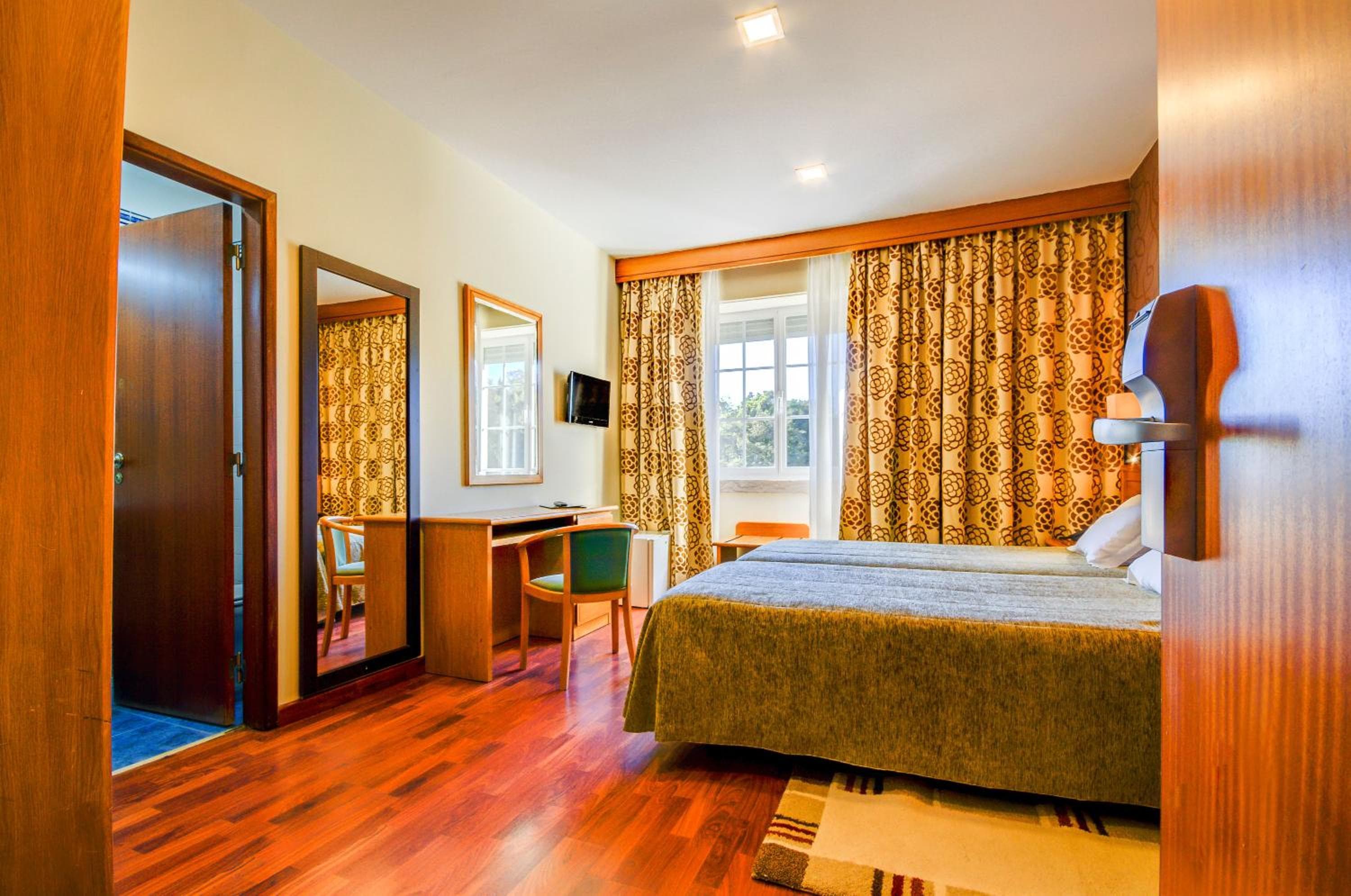 Hotel Avenida Park — 12