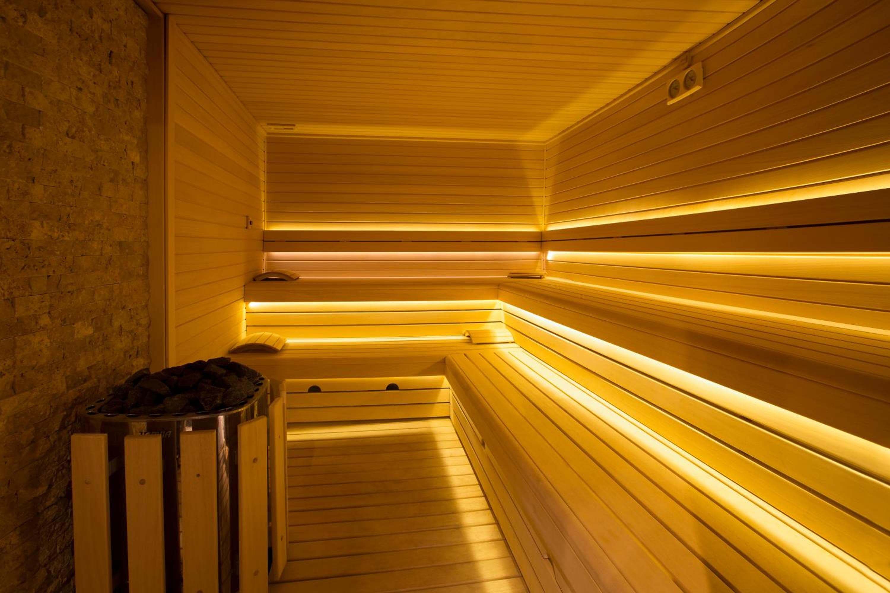 Golden Tulip Istanbul Bayrampasa — 27