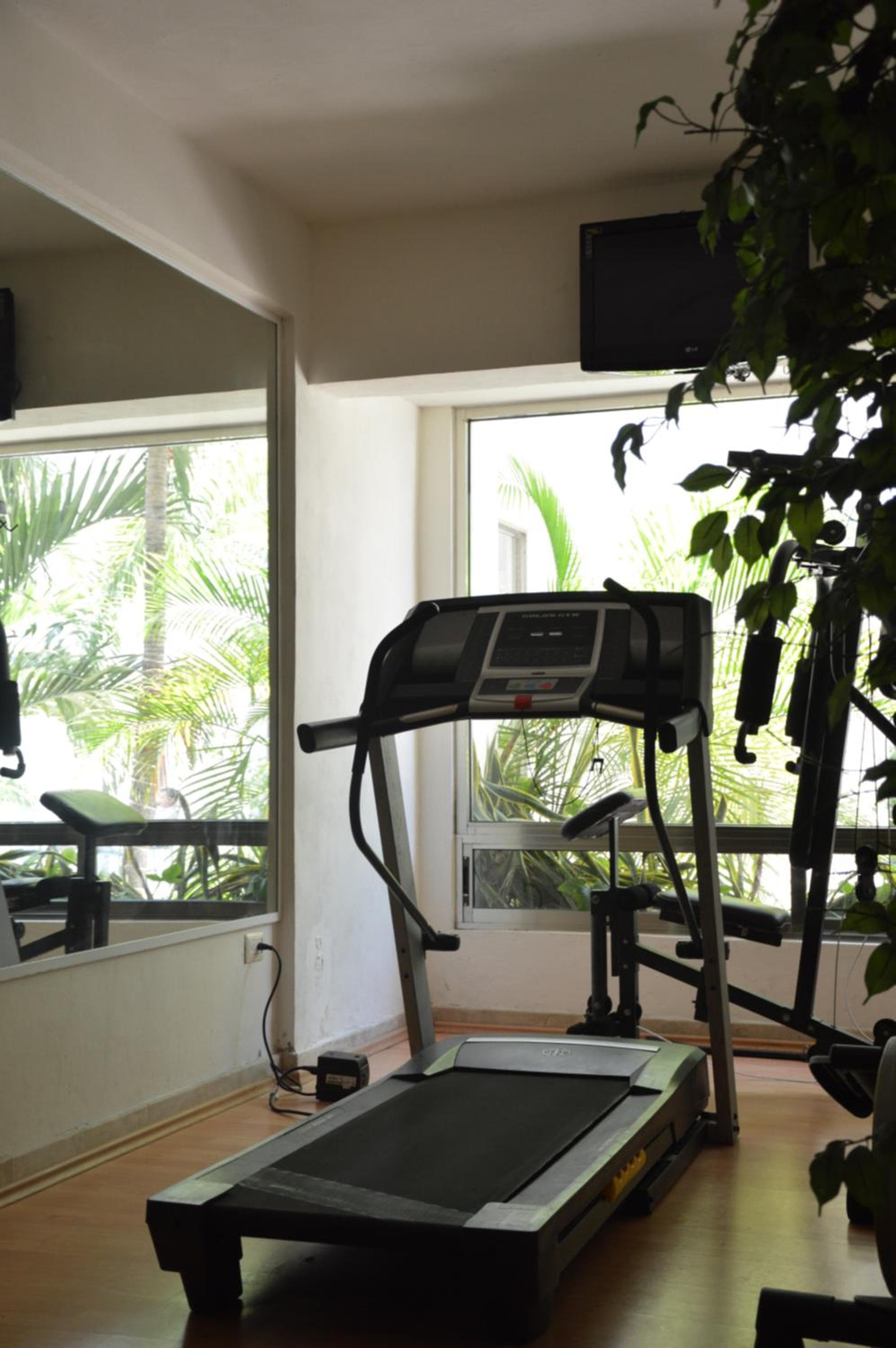 Ambiente Suites — 17