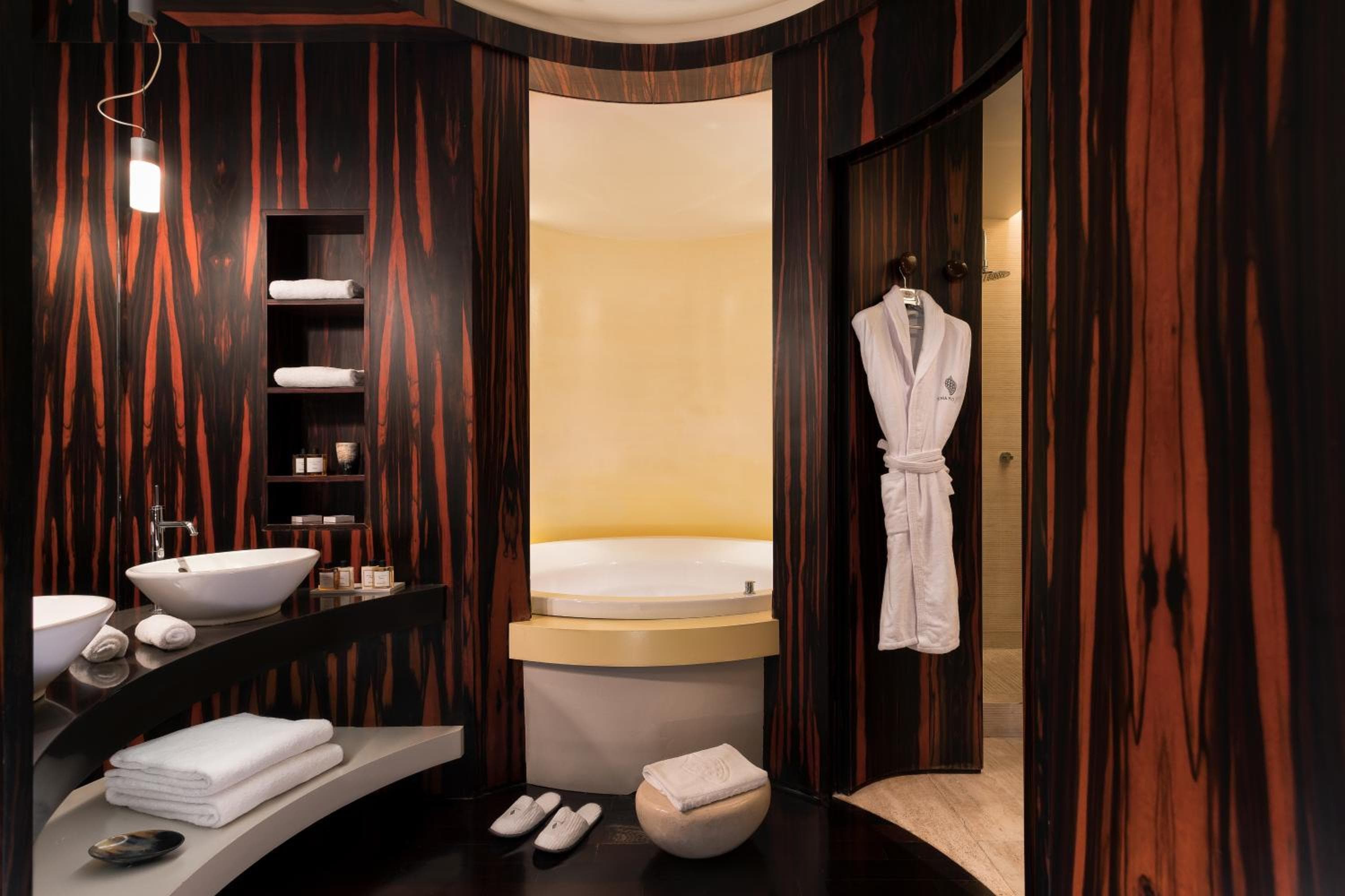 Sina The Gray --> Hotel Sina The Gray — 26
