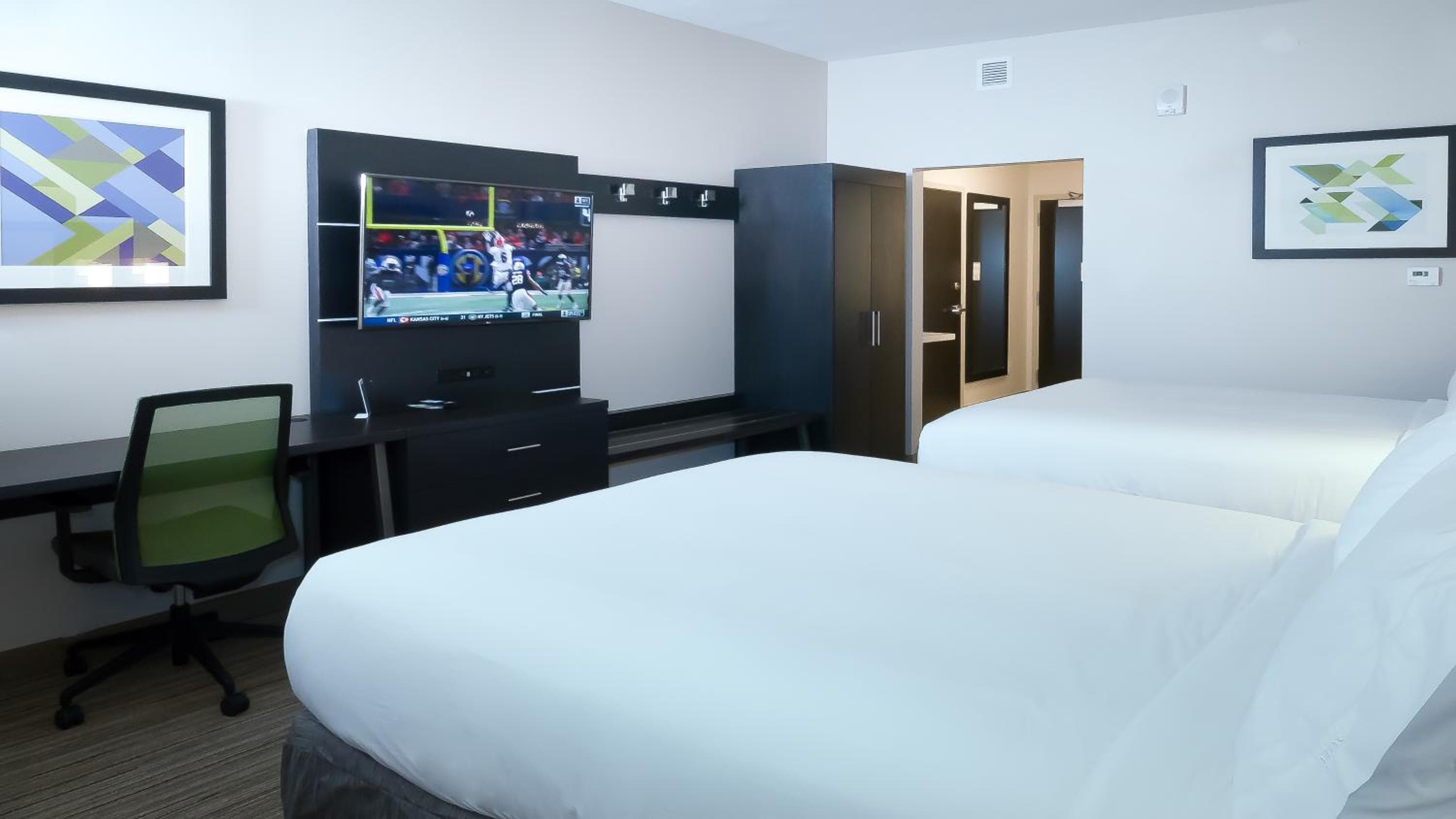 Holiday Inn Express & Suites - Tampa East - Ybor City, un hotel IHG — 8