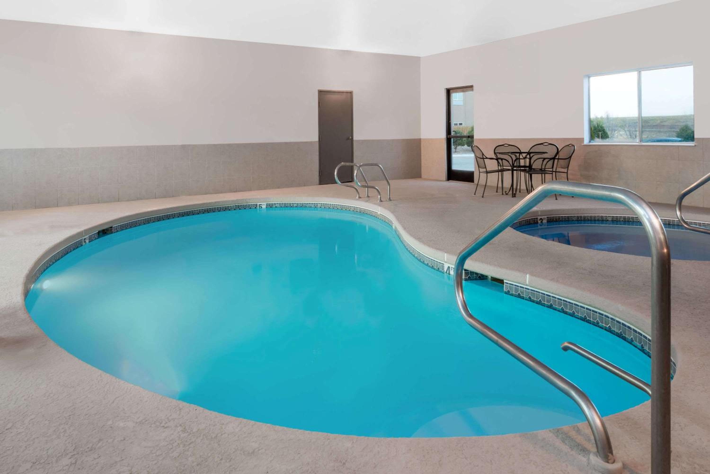 Days Inn by Wyndham Las Vegas — 3
