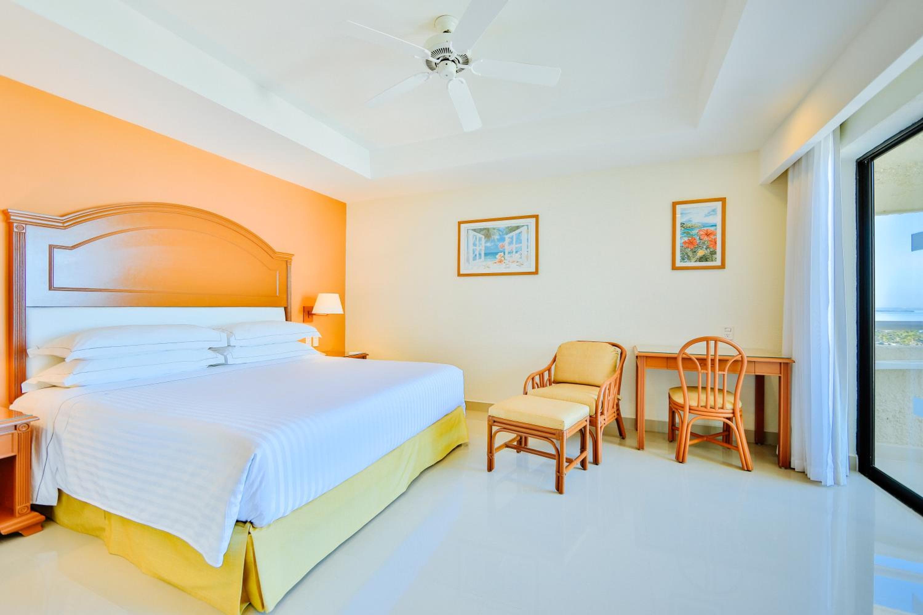 Occidental Tucancún - All Inclusive — 16