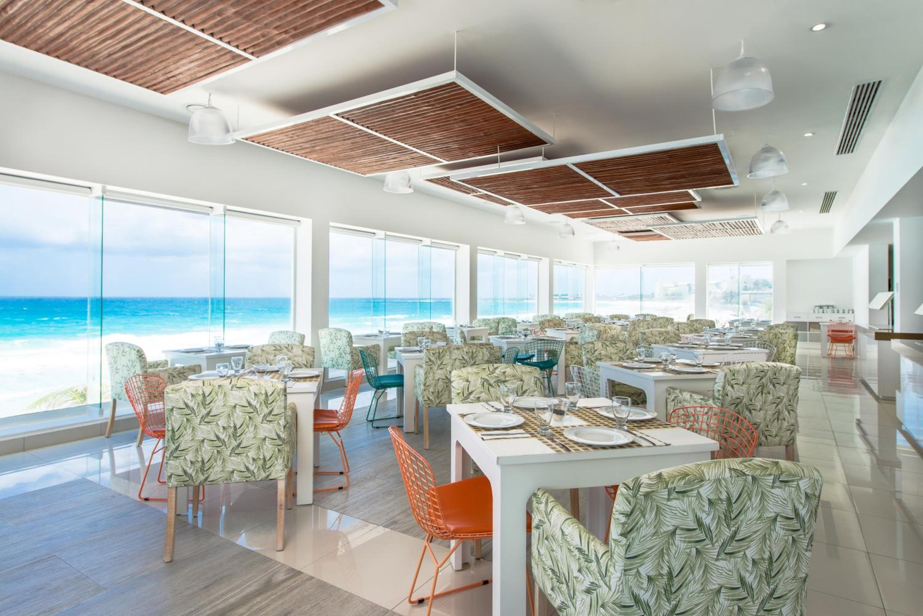 Oleo Cancun Playa All Inclusive Resort — 8