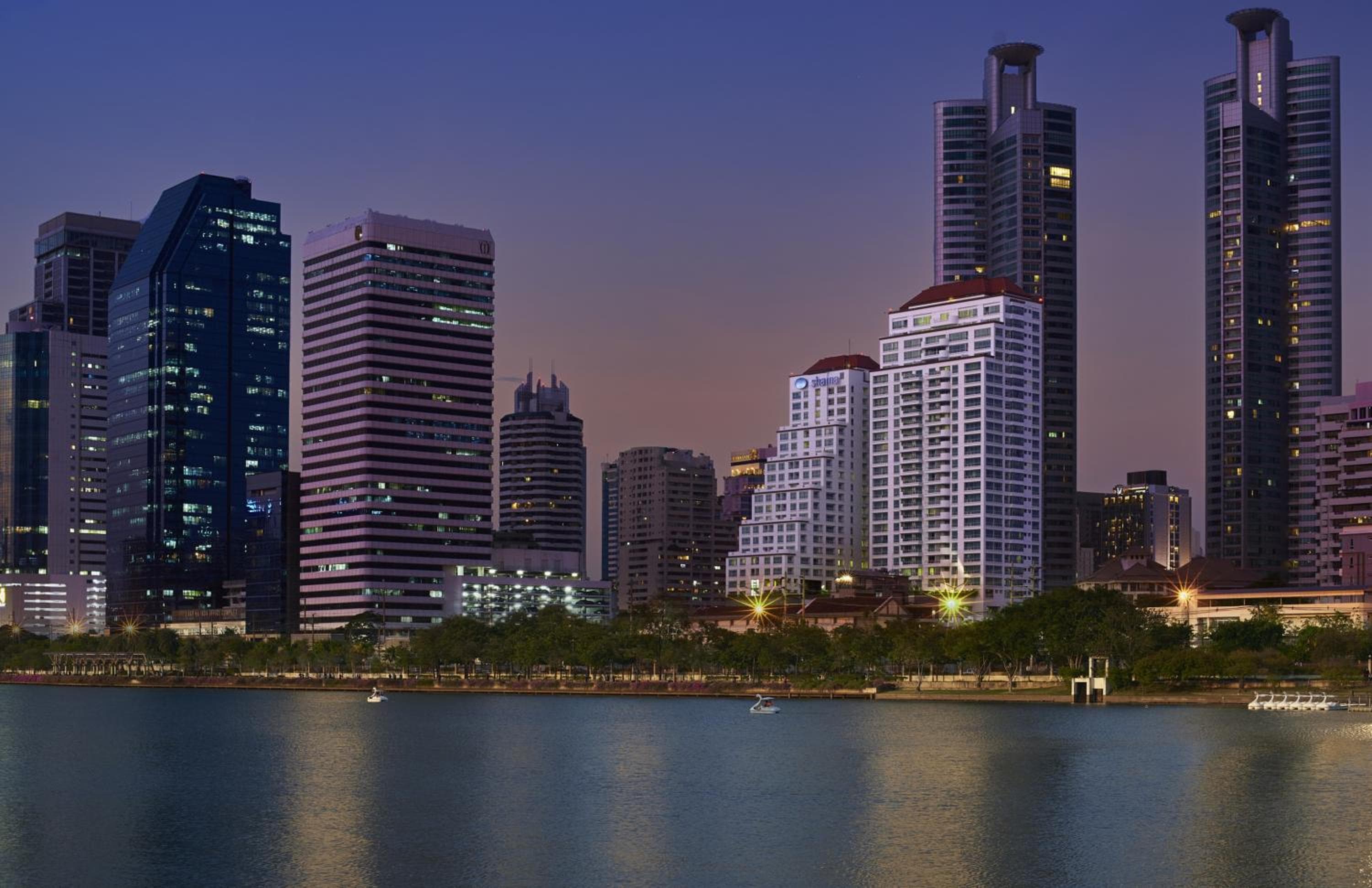 Shama Lakeview Asoke Bangkok — 1