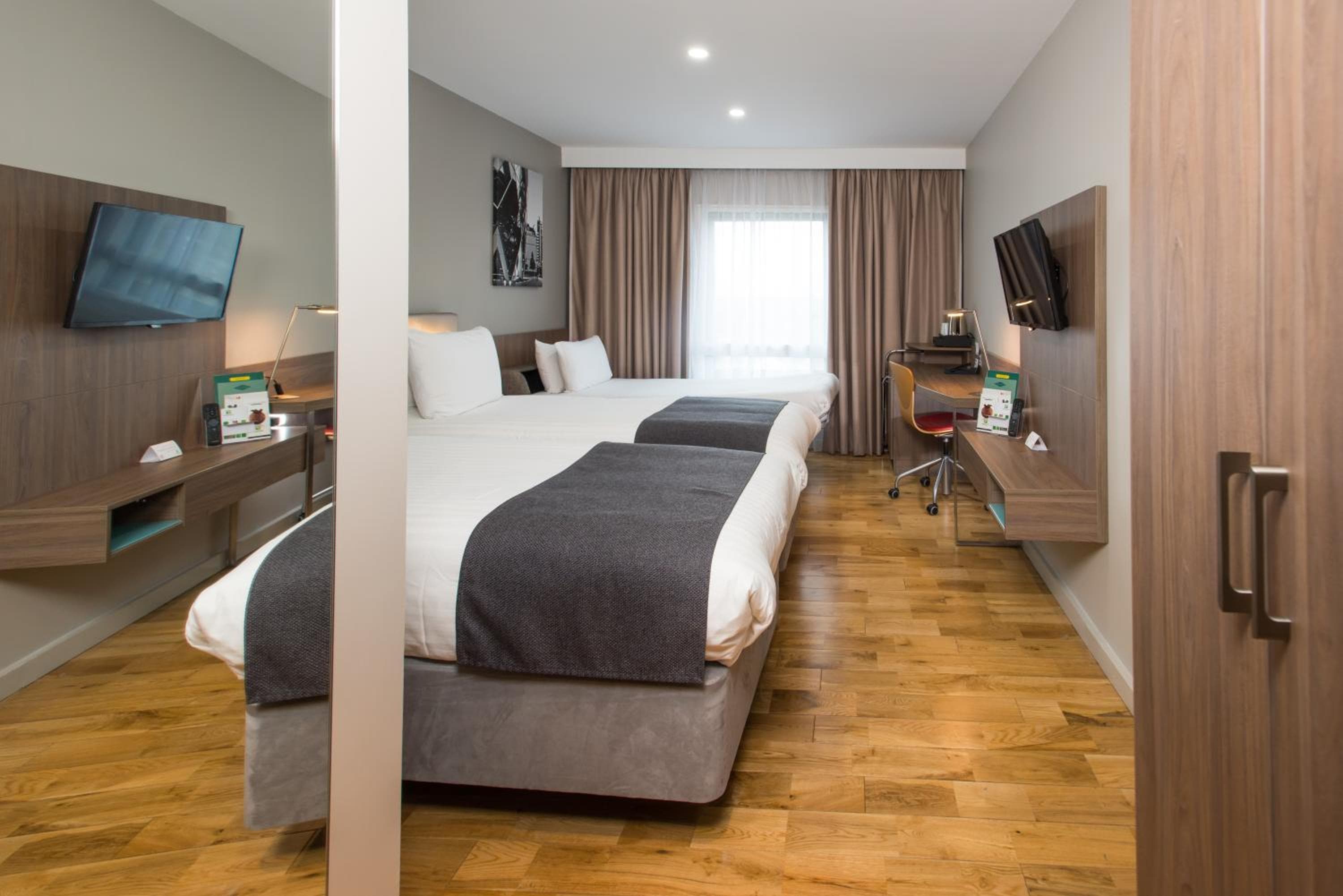 Holiday Inn London West, un hotel IHG — 30