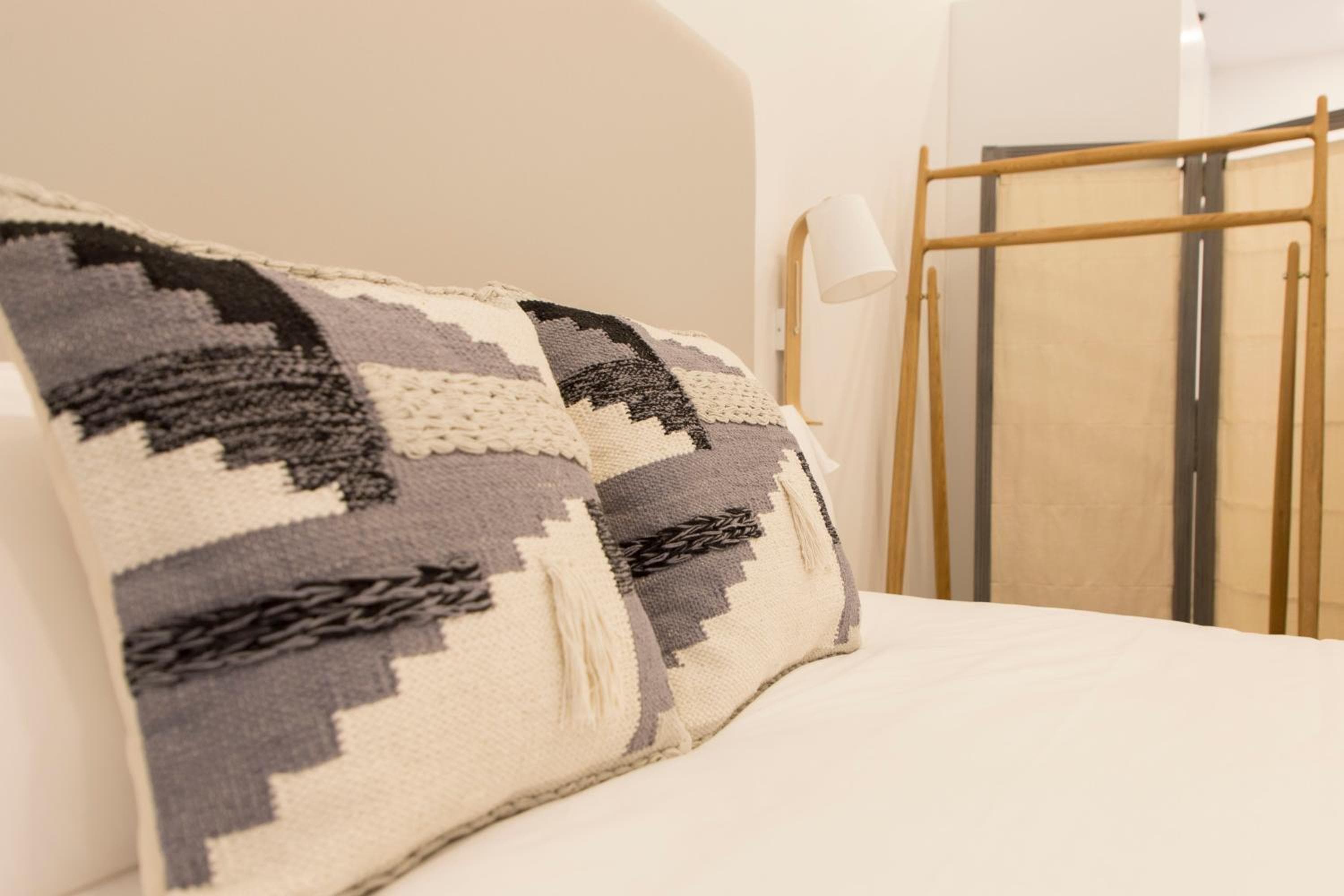NueveSuites — 2