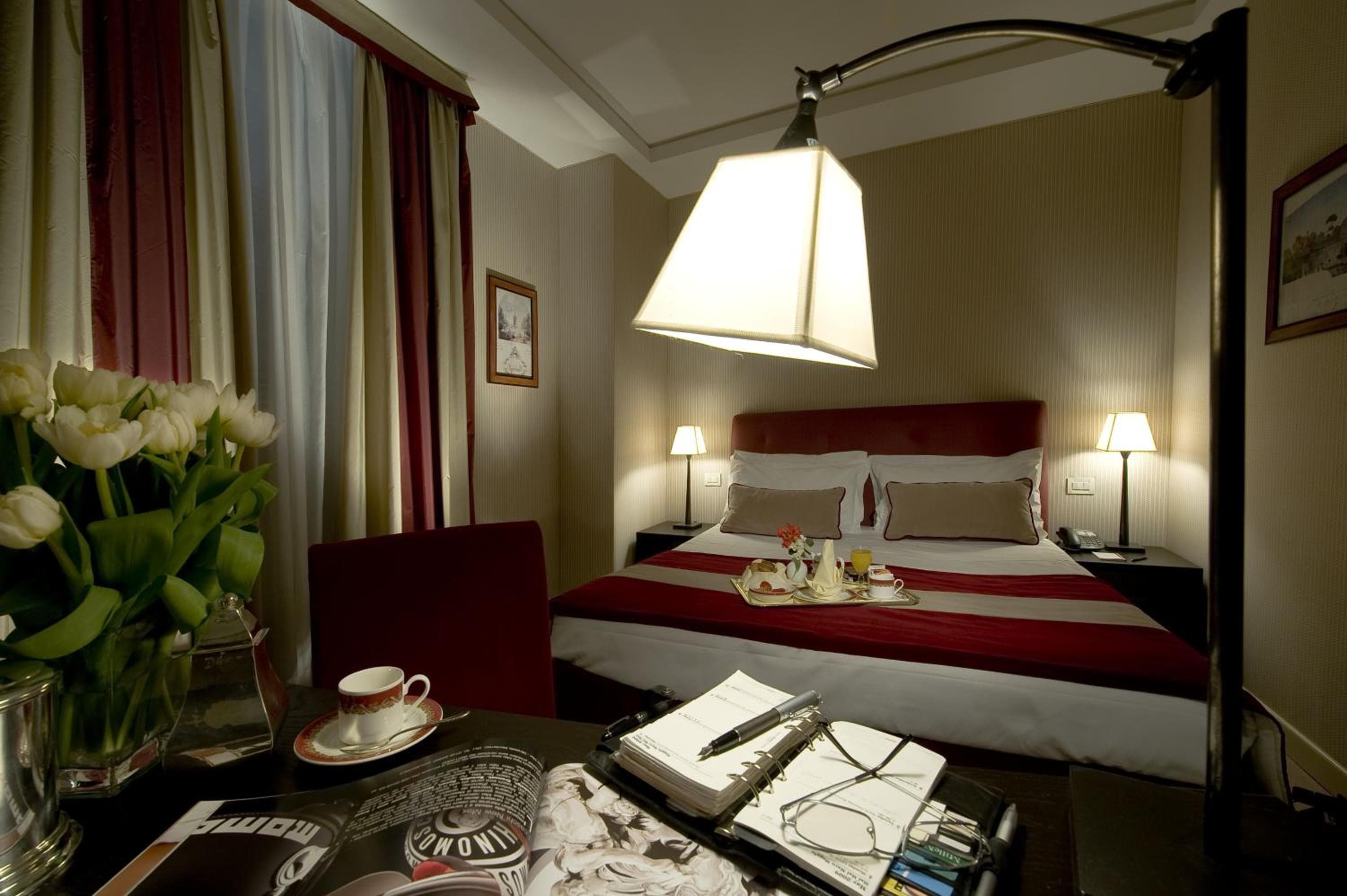 Hotel dei Borgognoni — 27