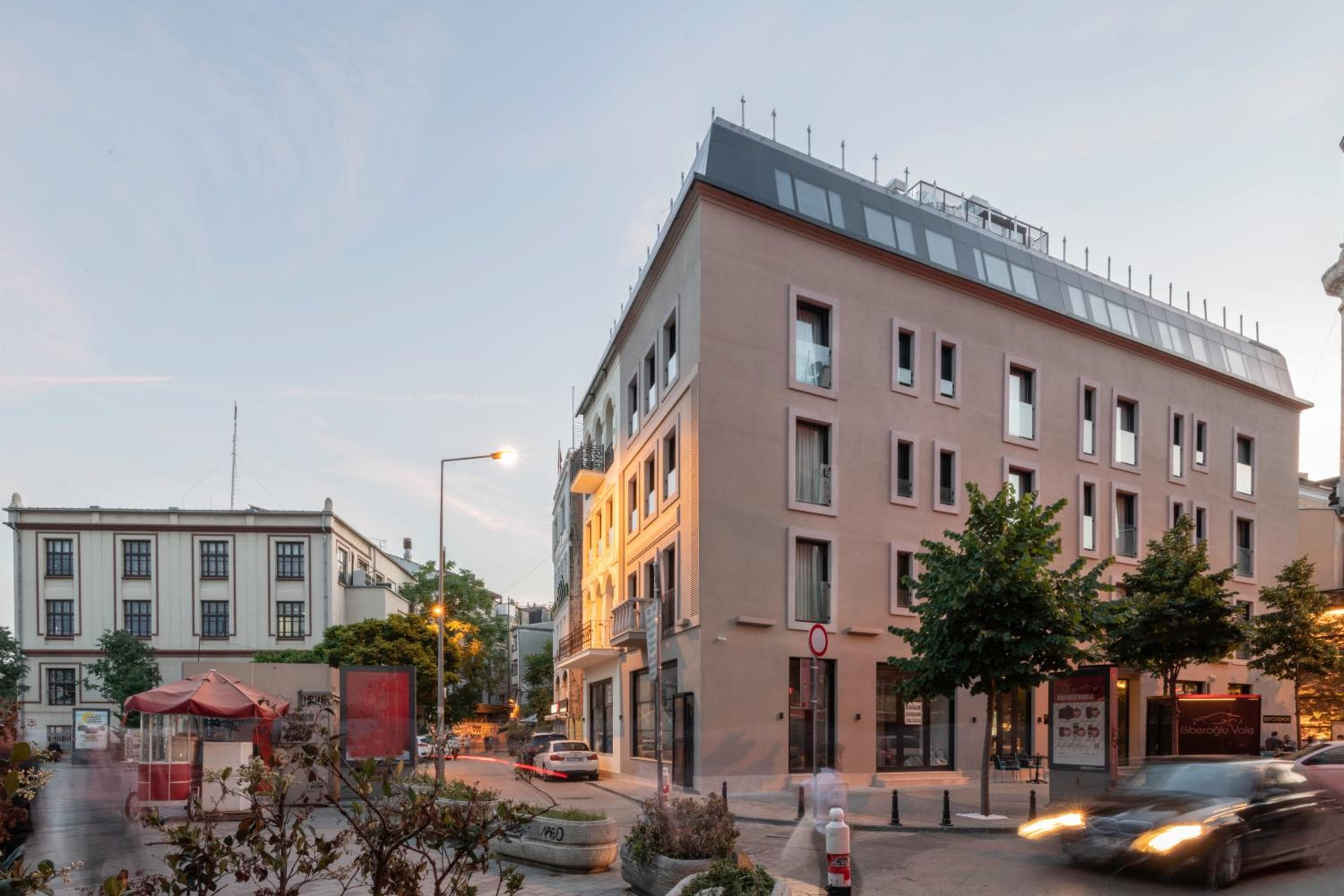 The Wings Hotels Karakoy — 3