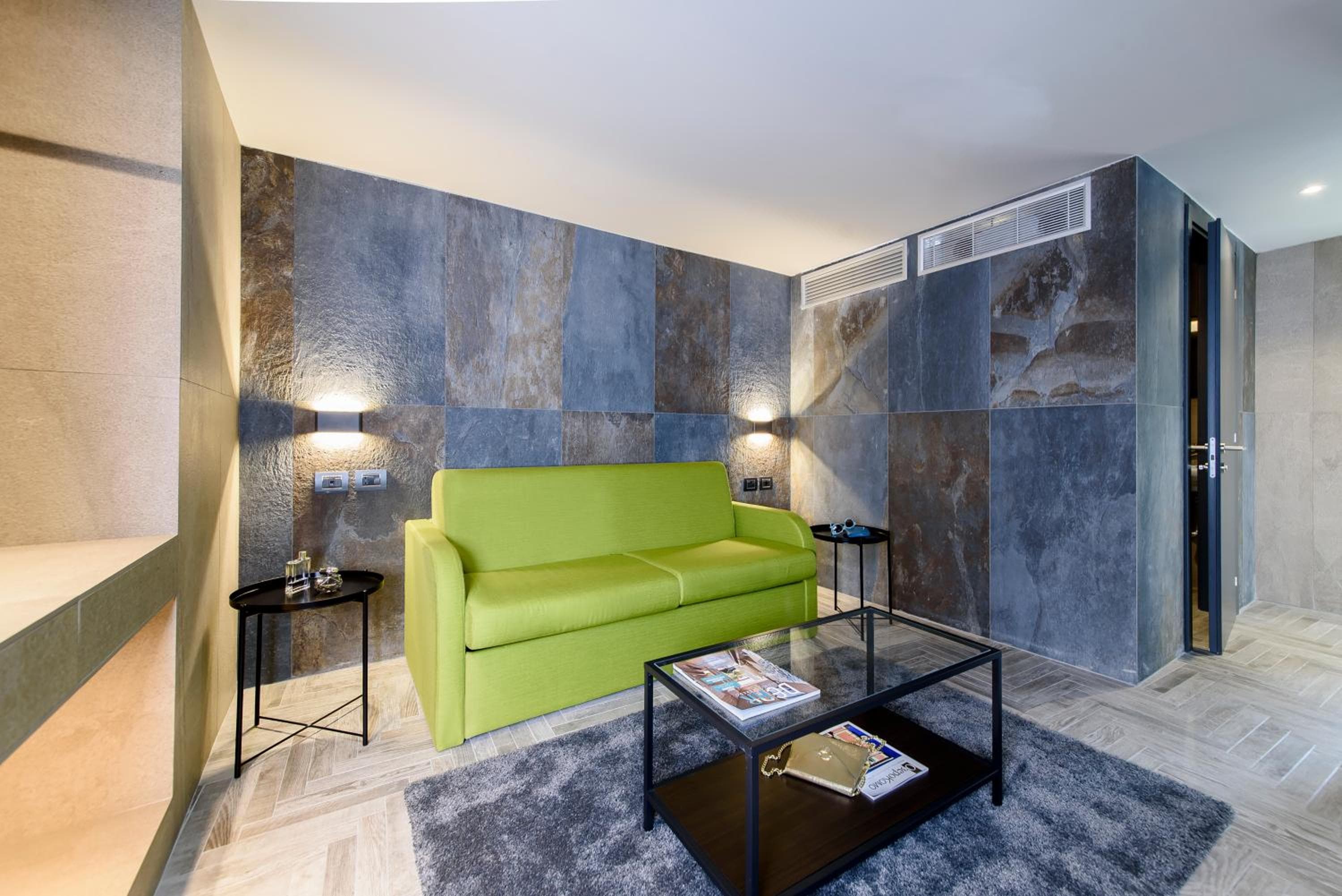 Just Hotel Milano — 28