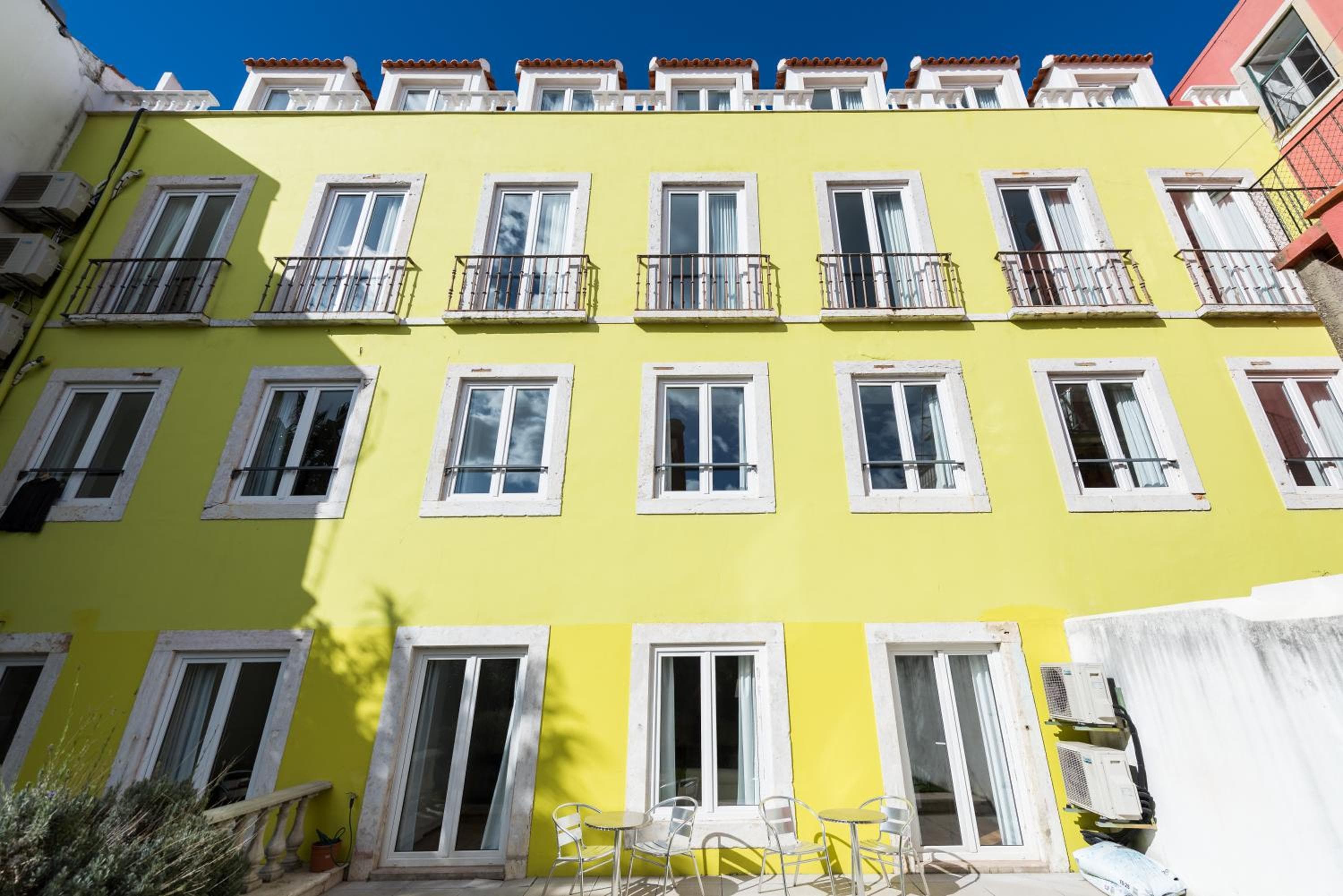 Alfama - Lisbon Lounge Suites — 1