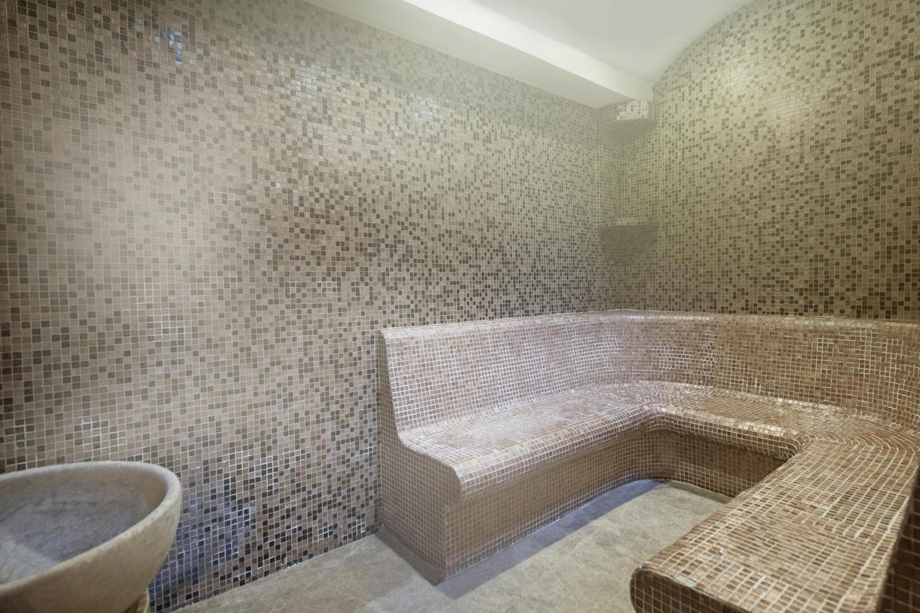 Elite World Istanbul Taksim — 23