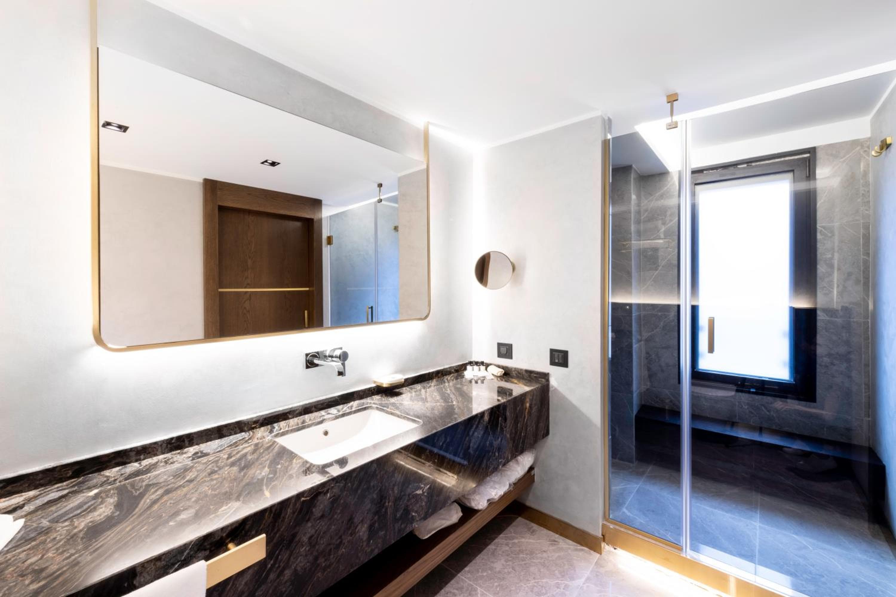 The Wings Hotels Karakoy — 5