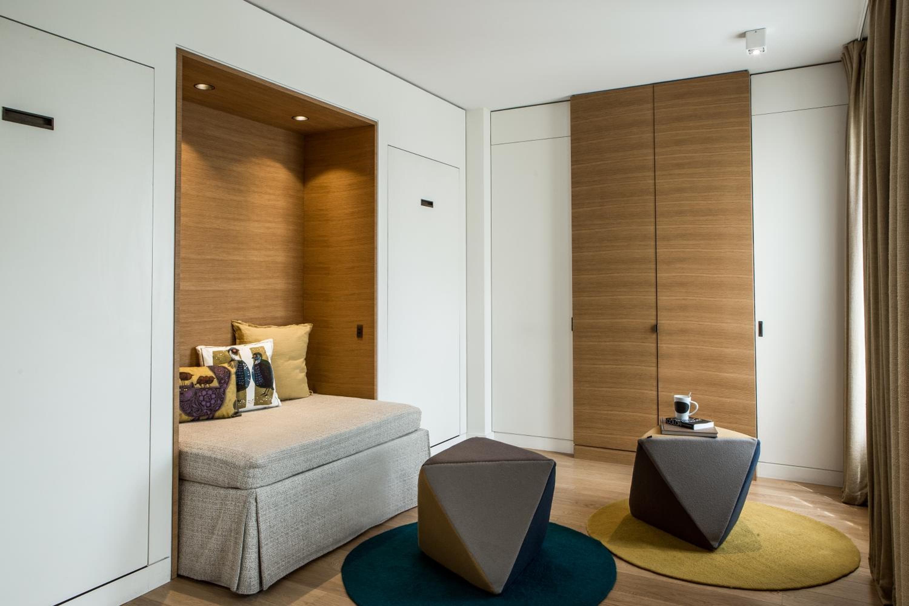 Hotel Marignan Campos Elíseos — 13