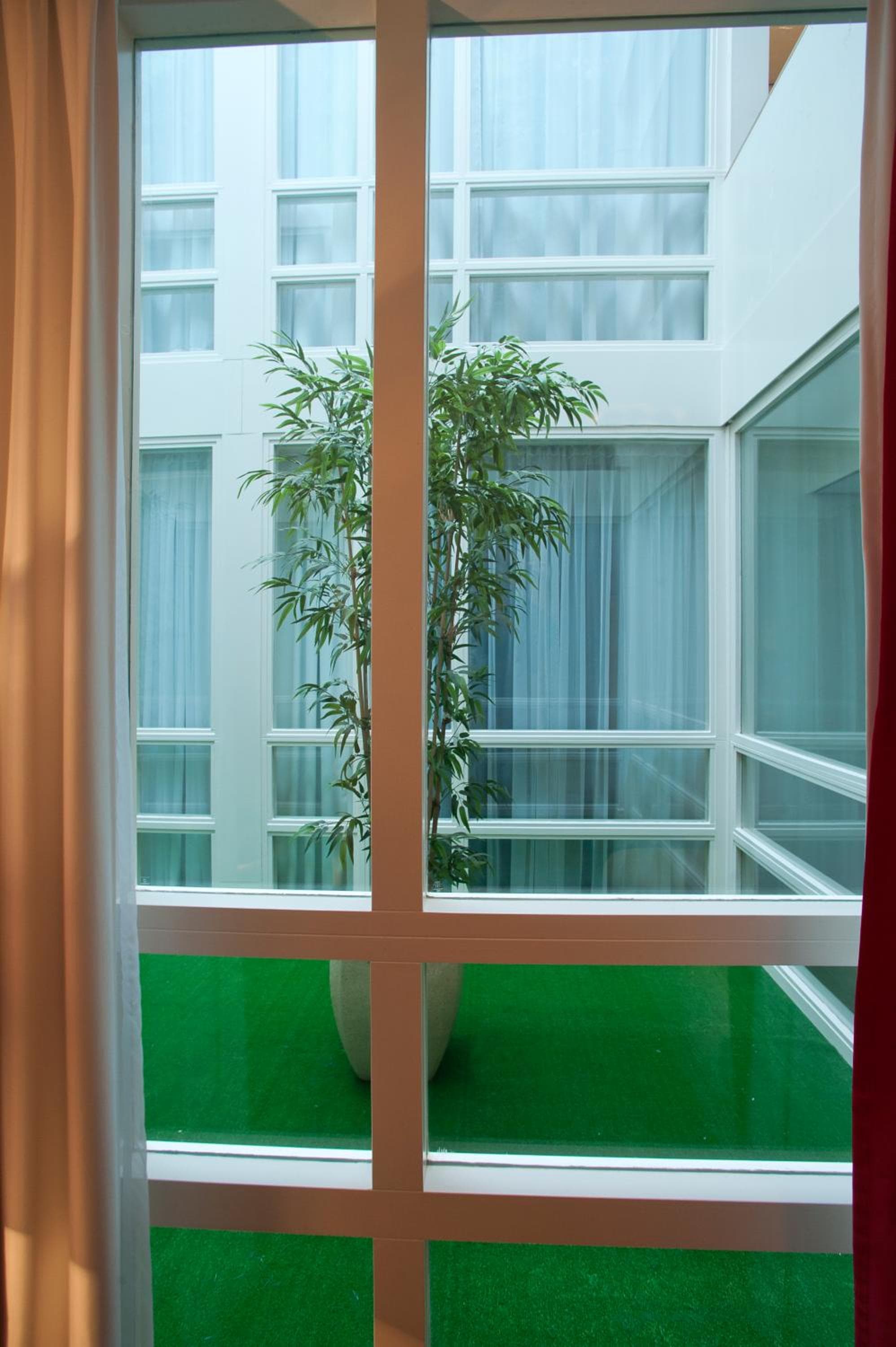 Hotel Iron Horse Amsterdam — 10