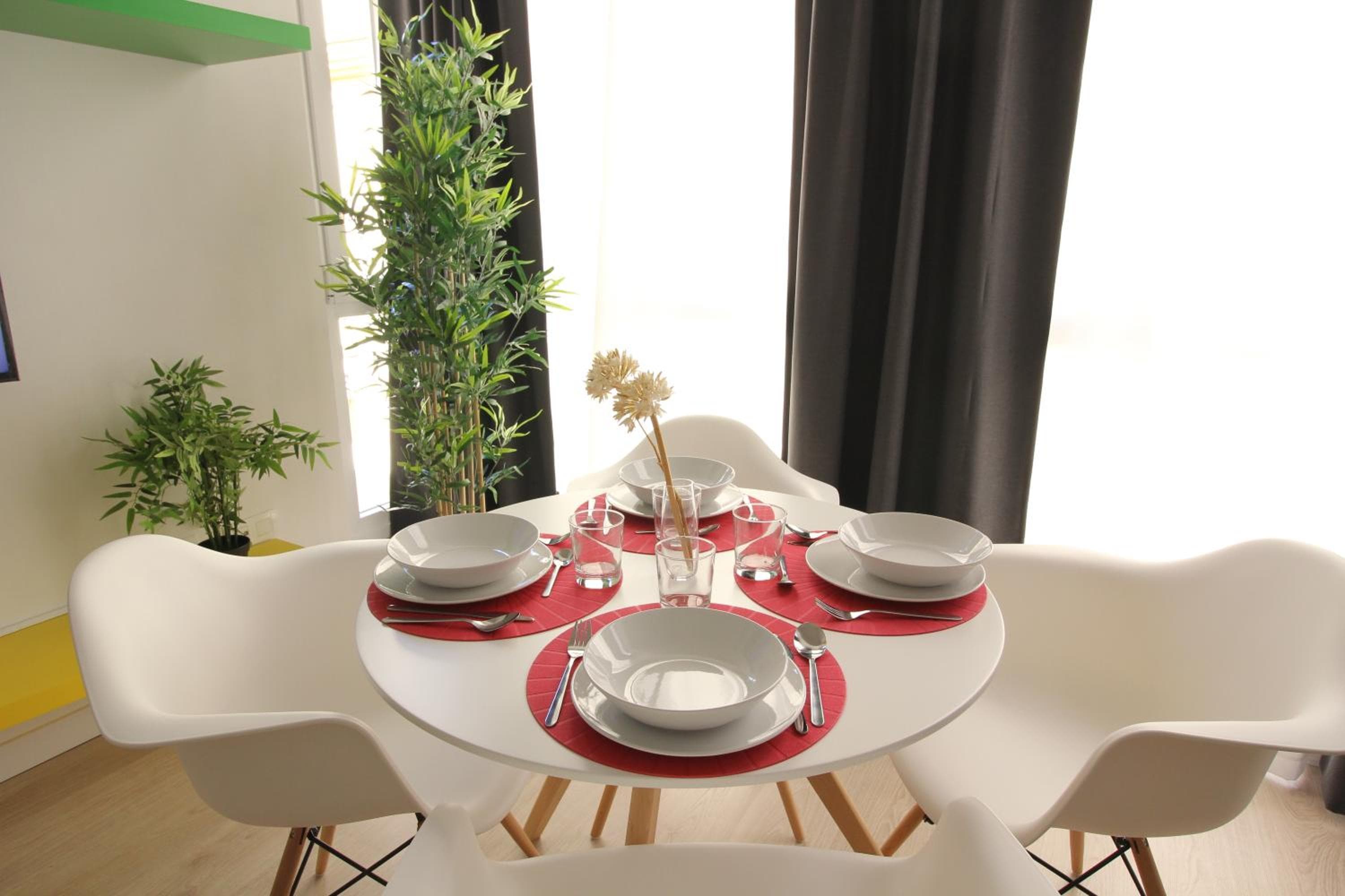 Apartamentos Romero Luna — 25