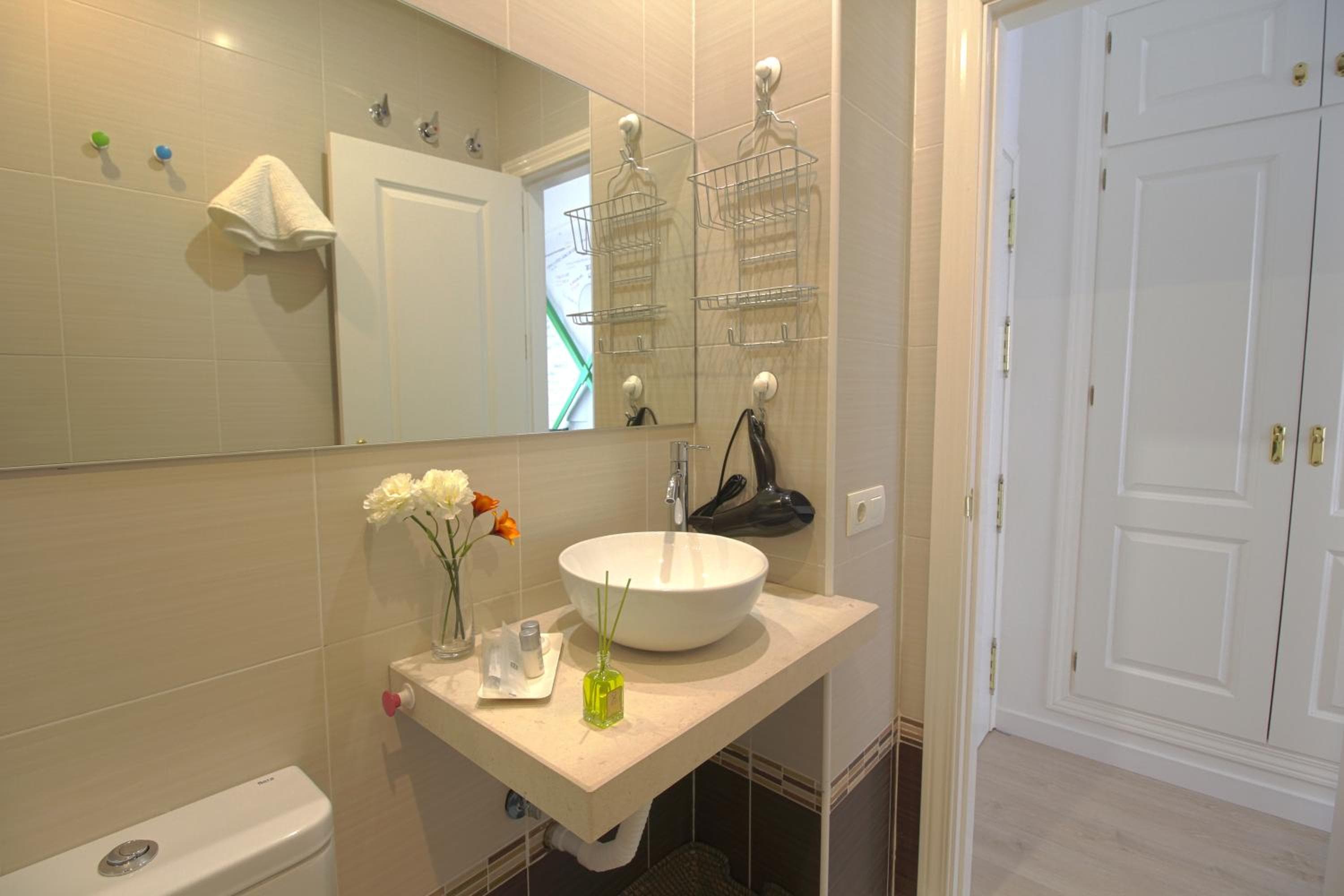 Apartamentos Romero Luna — 19