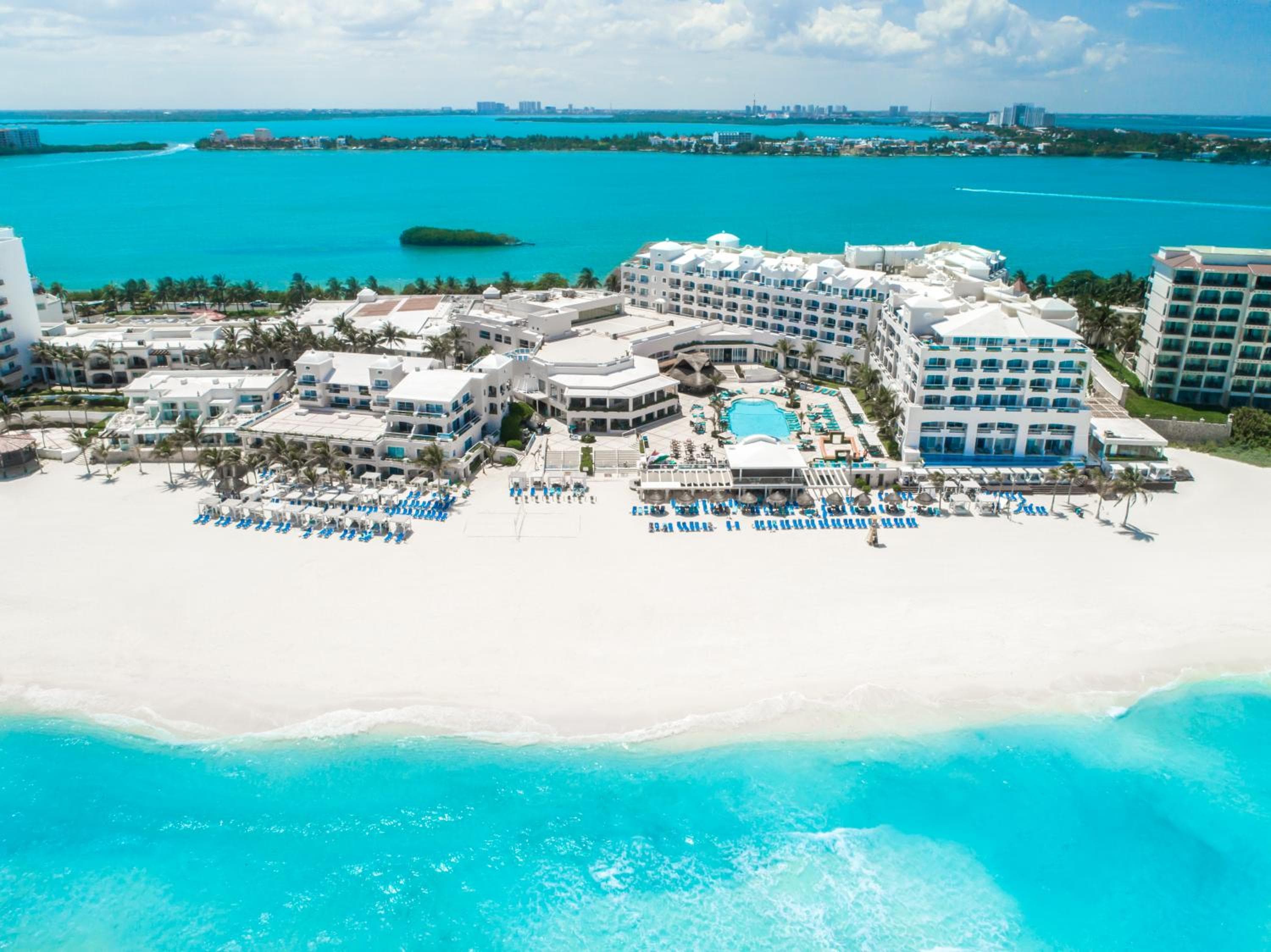 Sunscape Cancun All-Inclusive Resort & Spa by Hyatt — 1