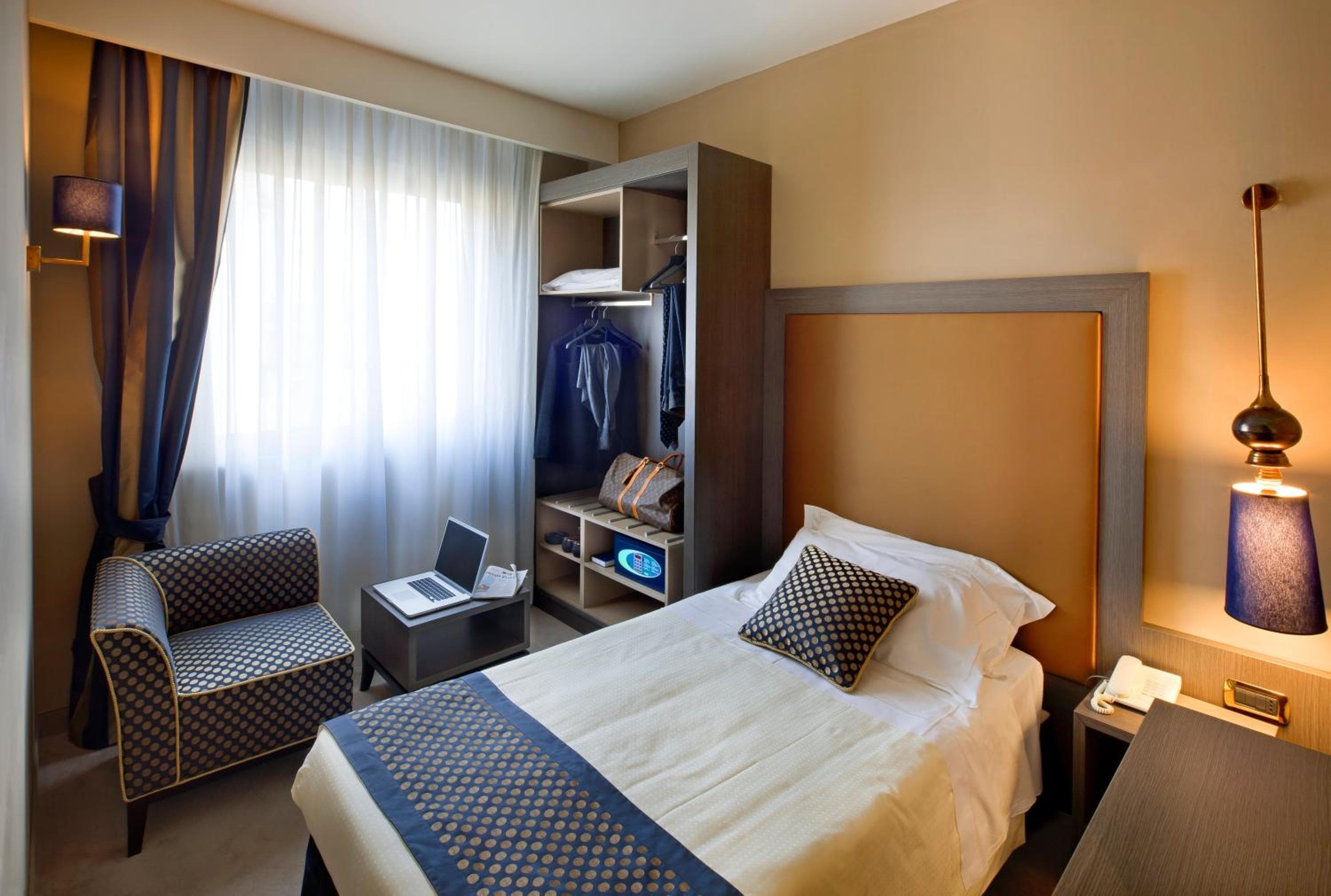 Hotel Mozart — 30