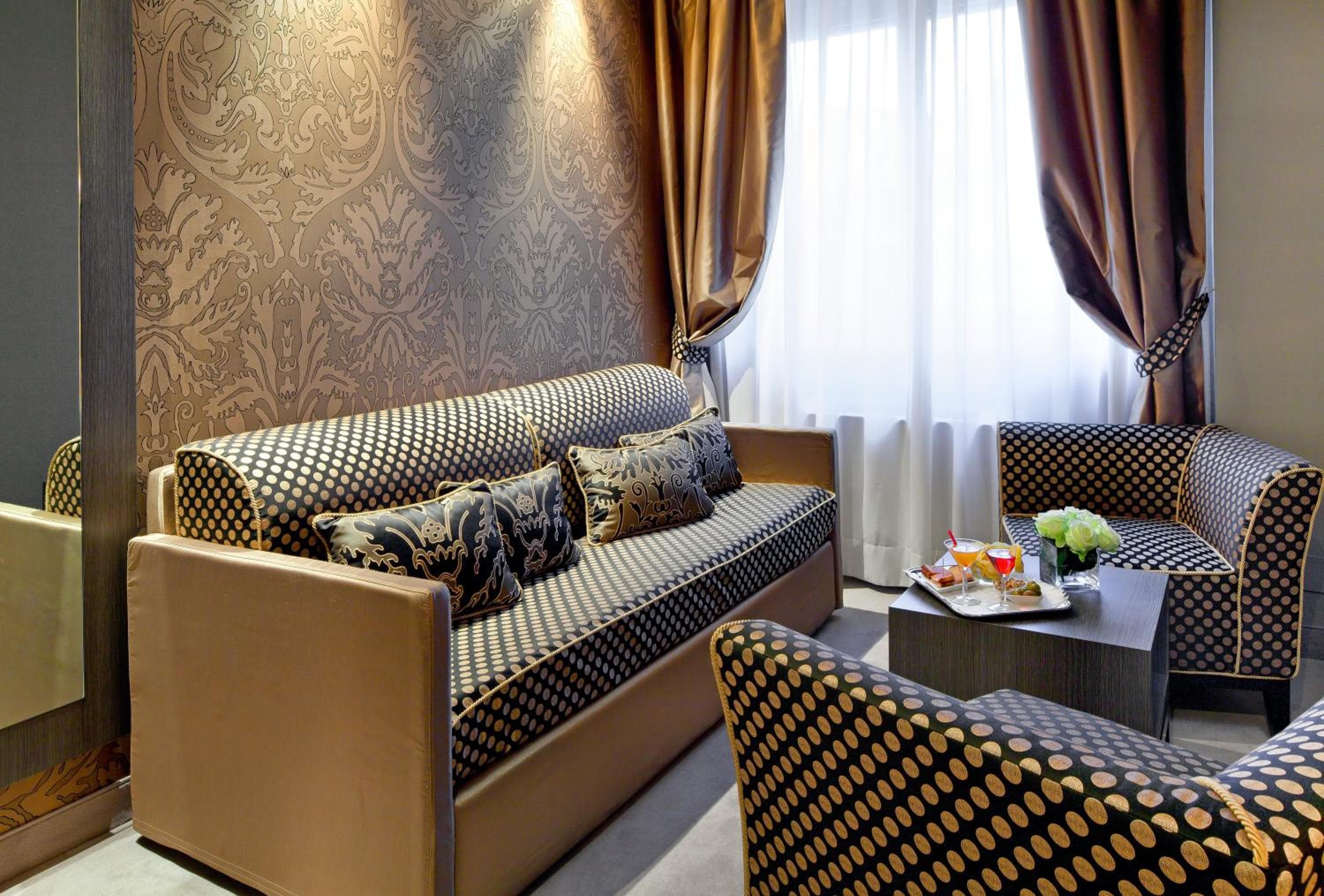 Hotel Mozart — 24