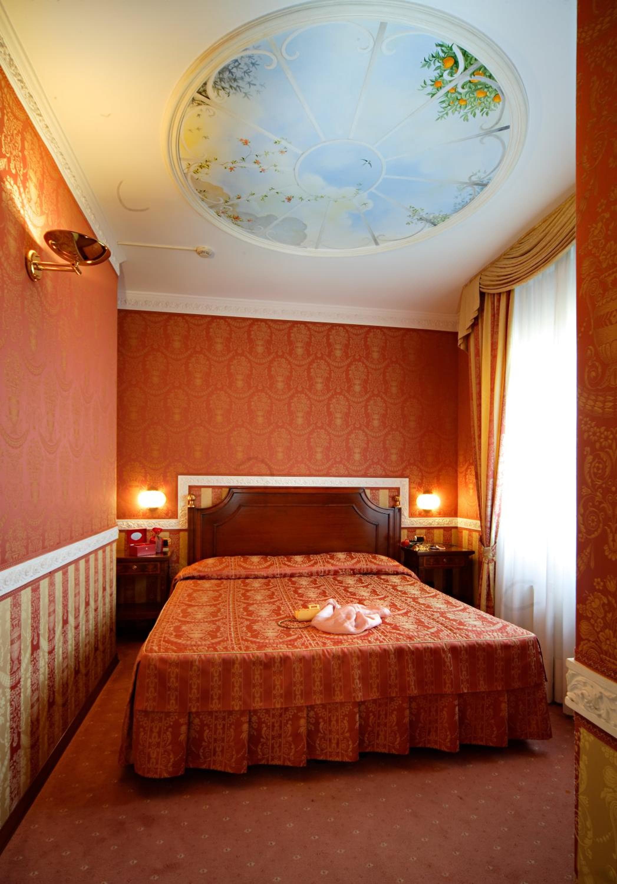 Hotel Mozart — 10