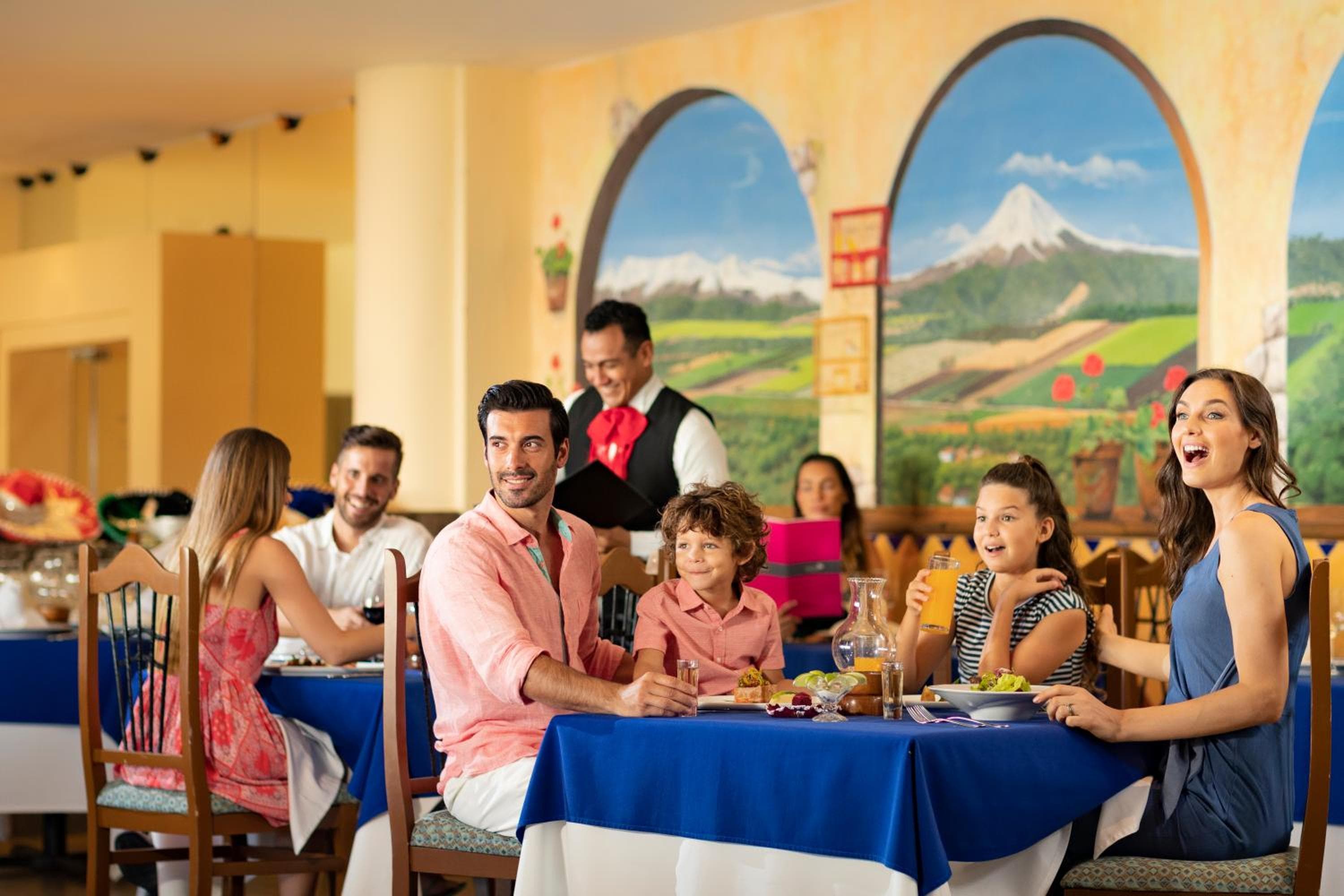 Occidental Tucancún - All Inclusive — 30