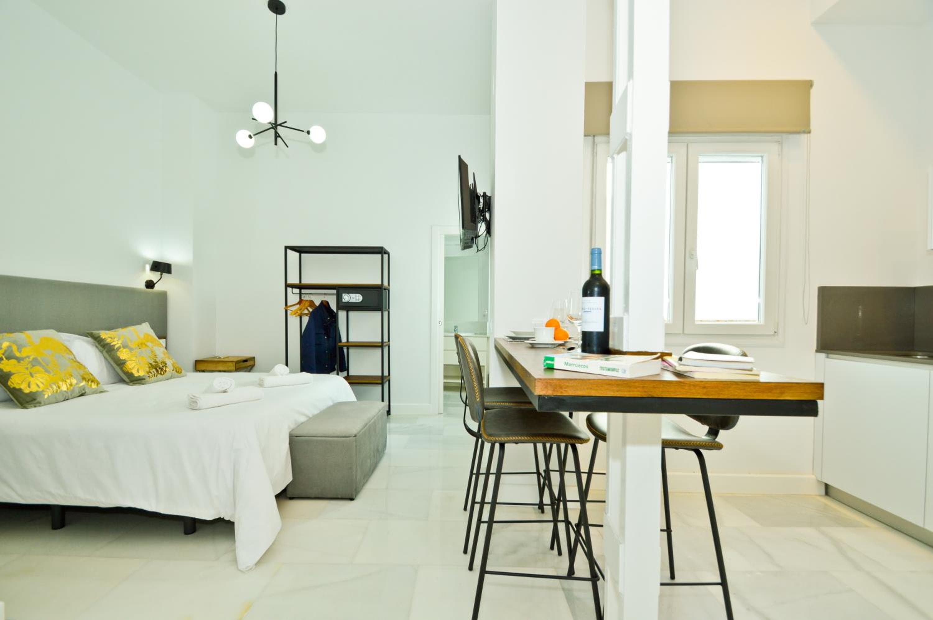 NueveSuites — 21