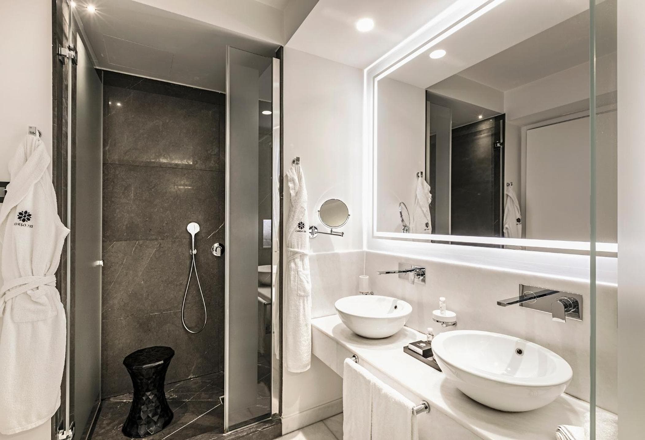 Corso 281 Luxury Suites — 21