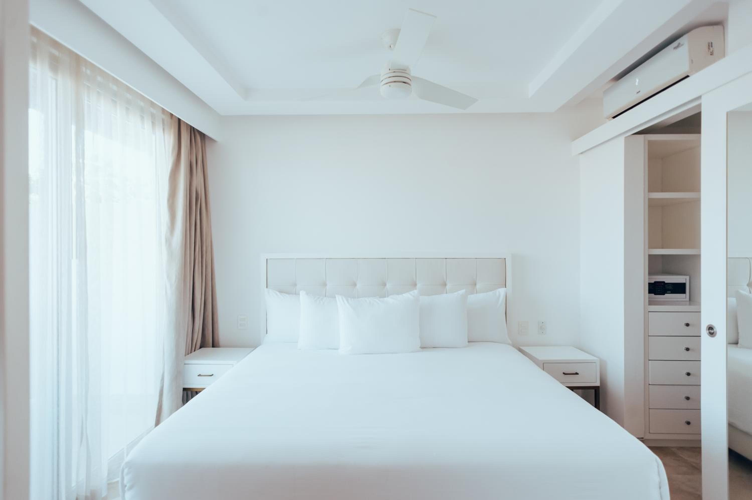 Antera Hotel & Residences — 14