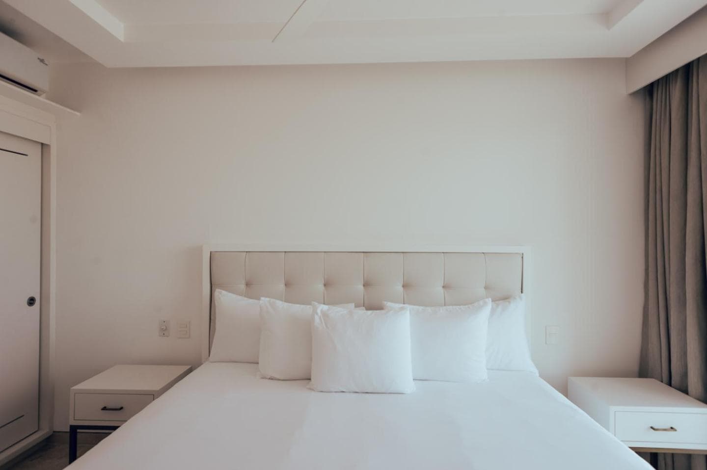 Antera Hotel & Residences — 10