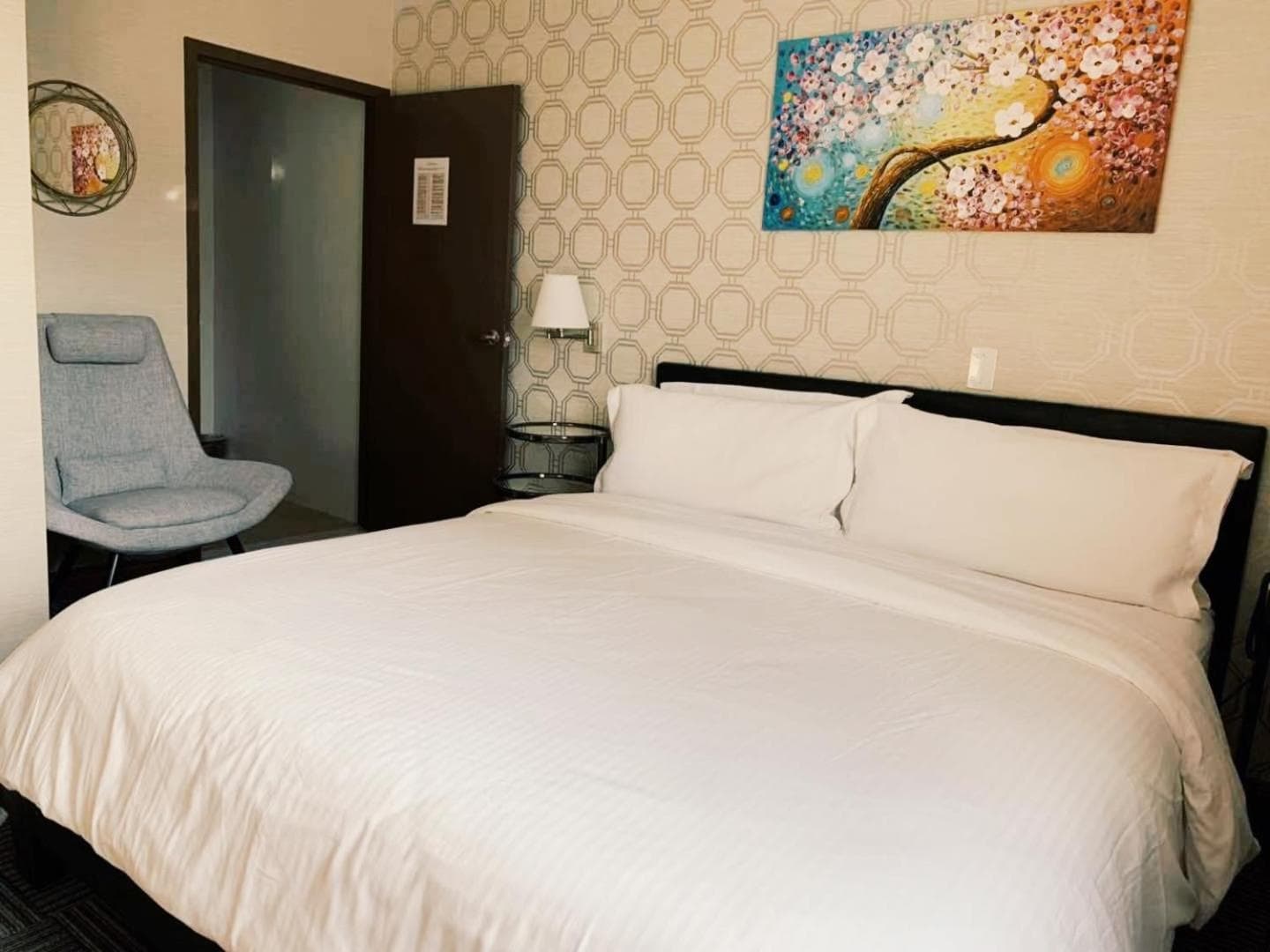 Hotel Mimosa — 21