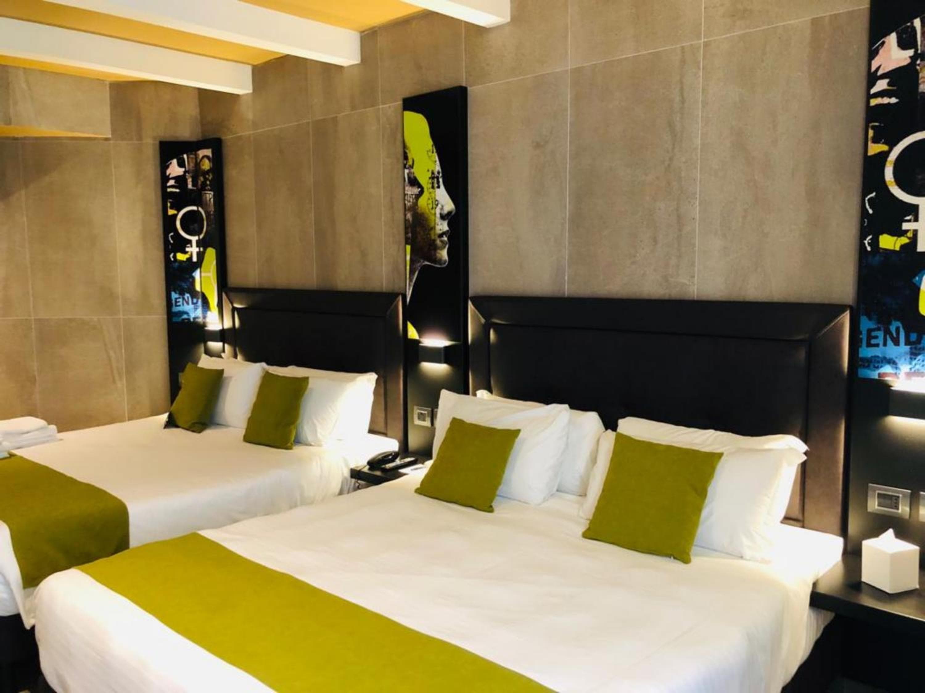 Just Hotel Milano — 9