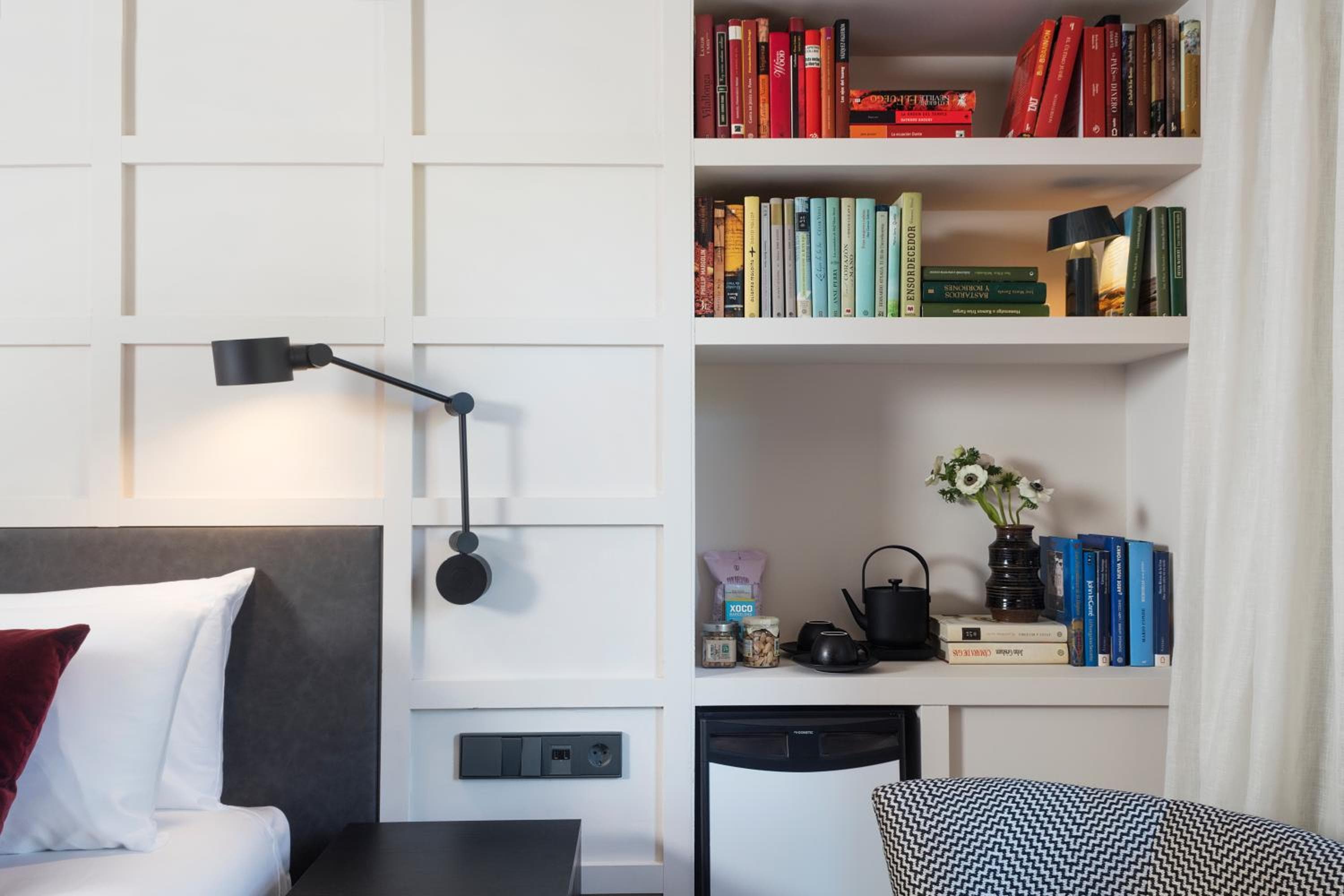 Yurbban Ramblas Boutique Hotel — 16