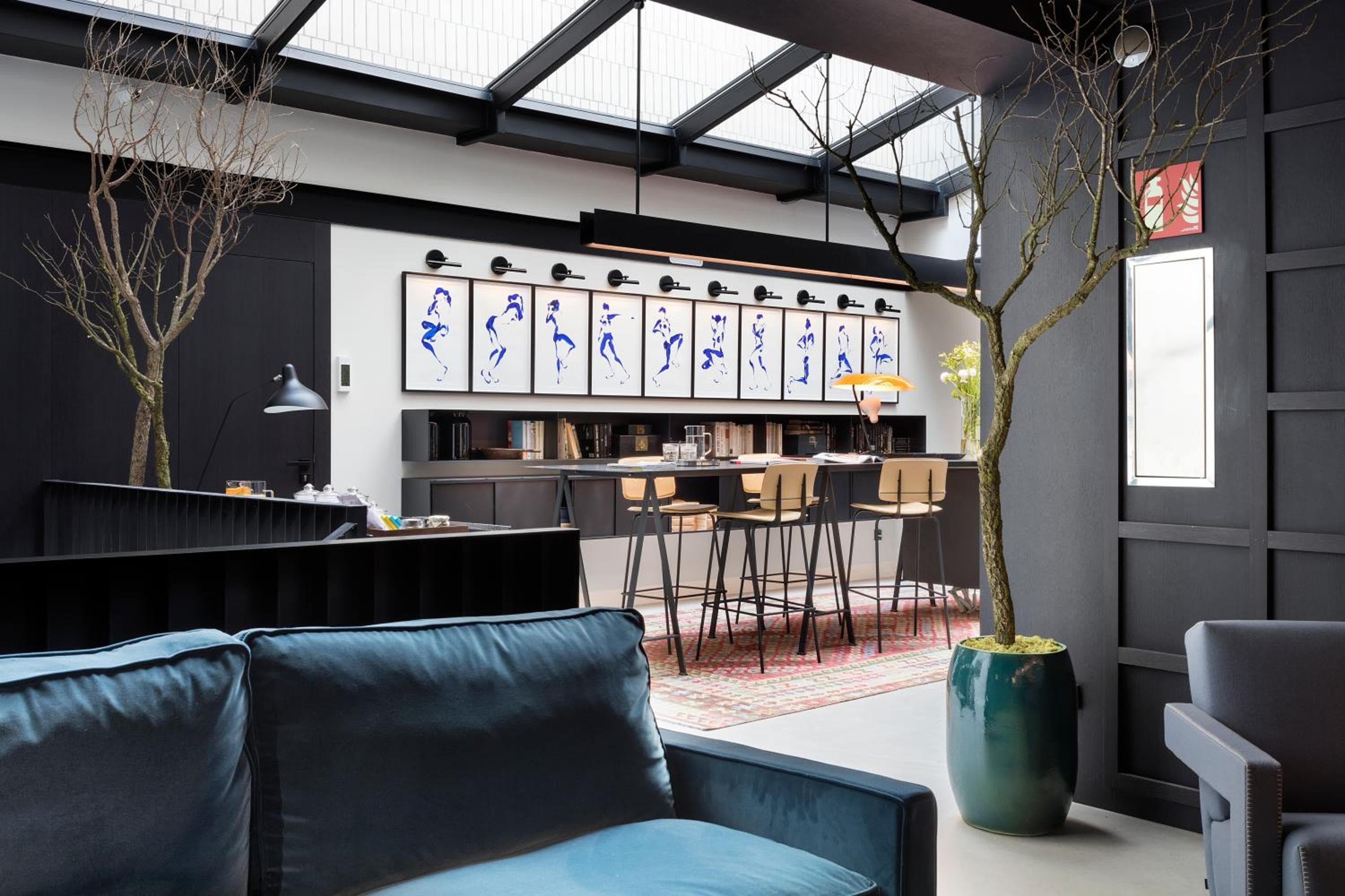 Yurbban Ramblas Boutique Hotel — 8