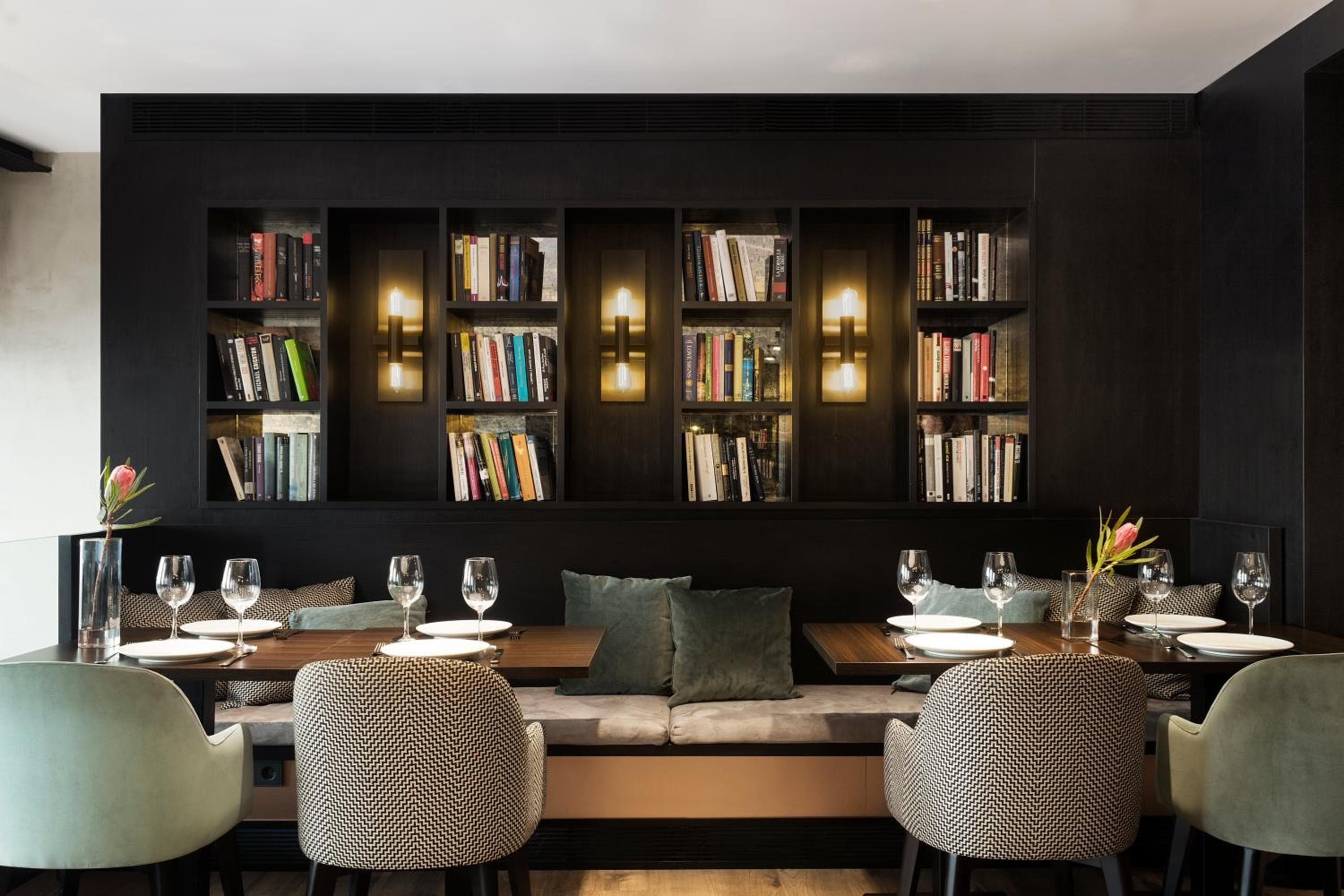 Yurbban Ramblas Boutique Hotel — 27