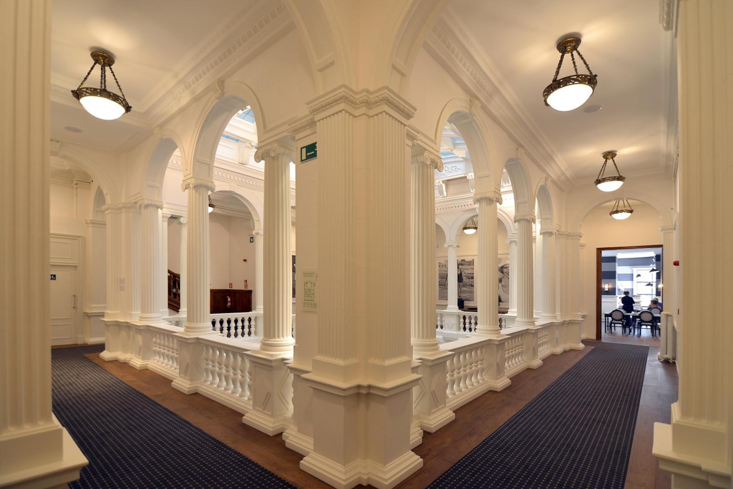 Hotel Granvia — 22