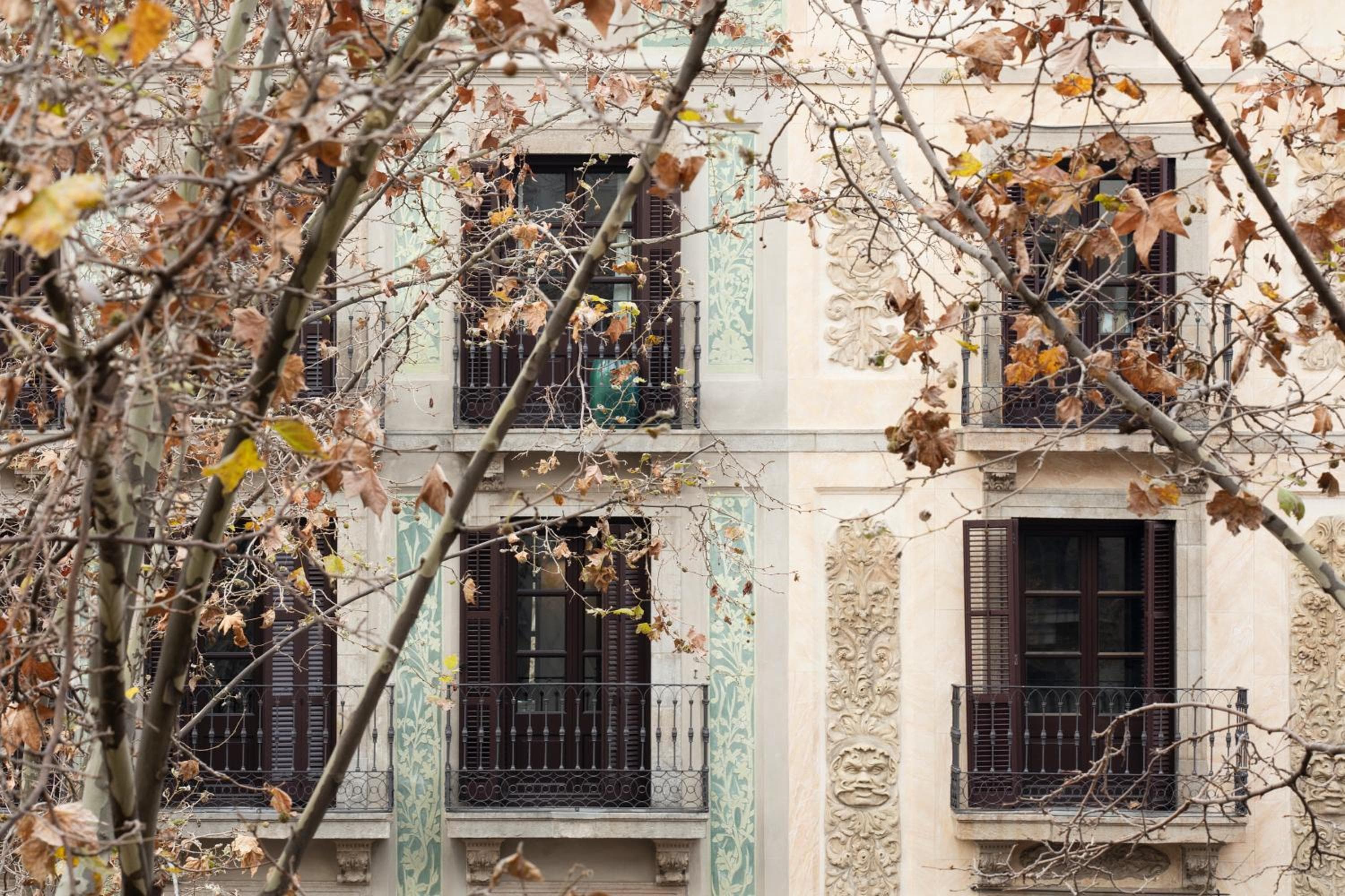 Yurbban Ramblas Boutique Hotel — 4