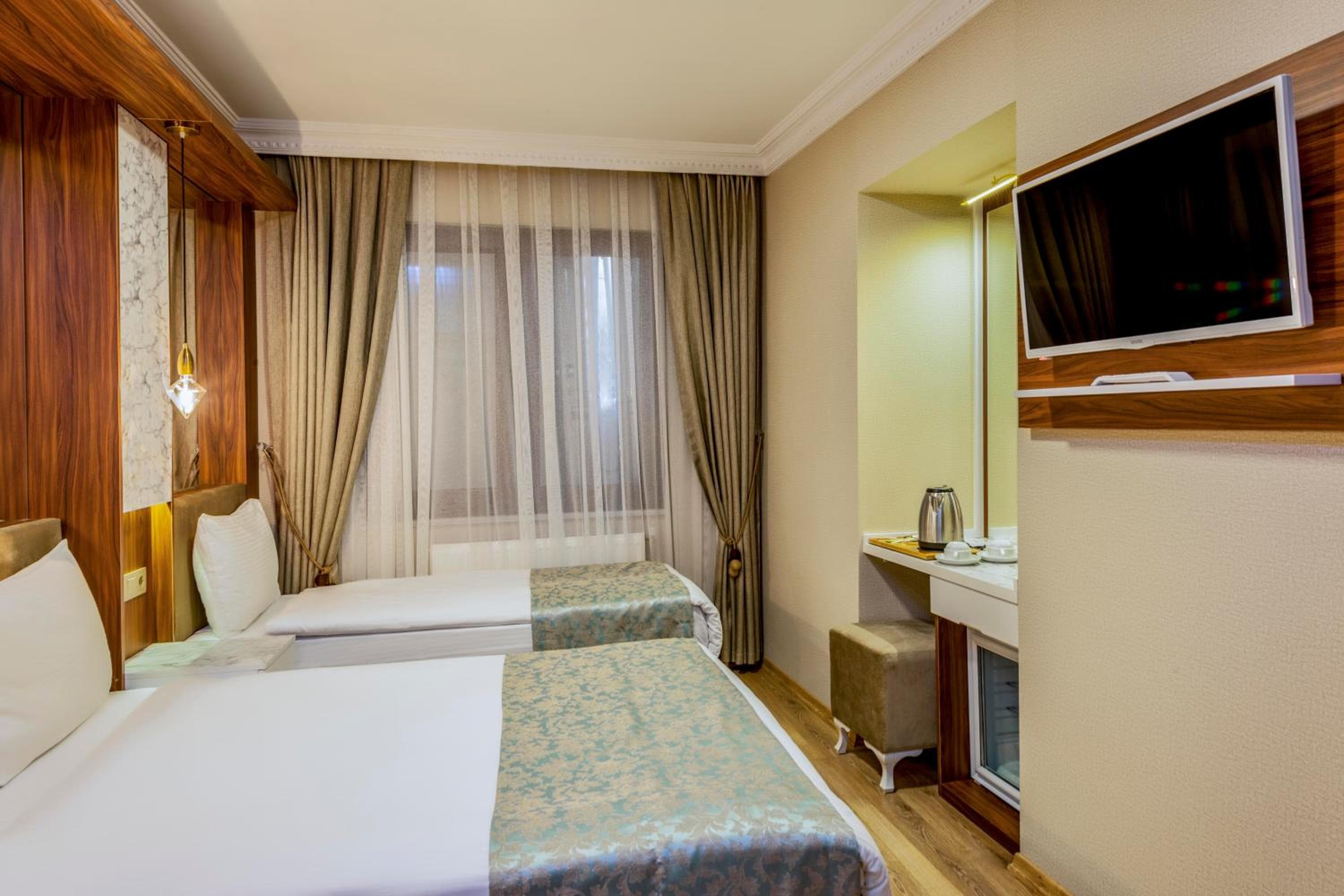Kupeli Hotel — 18