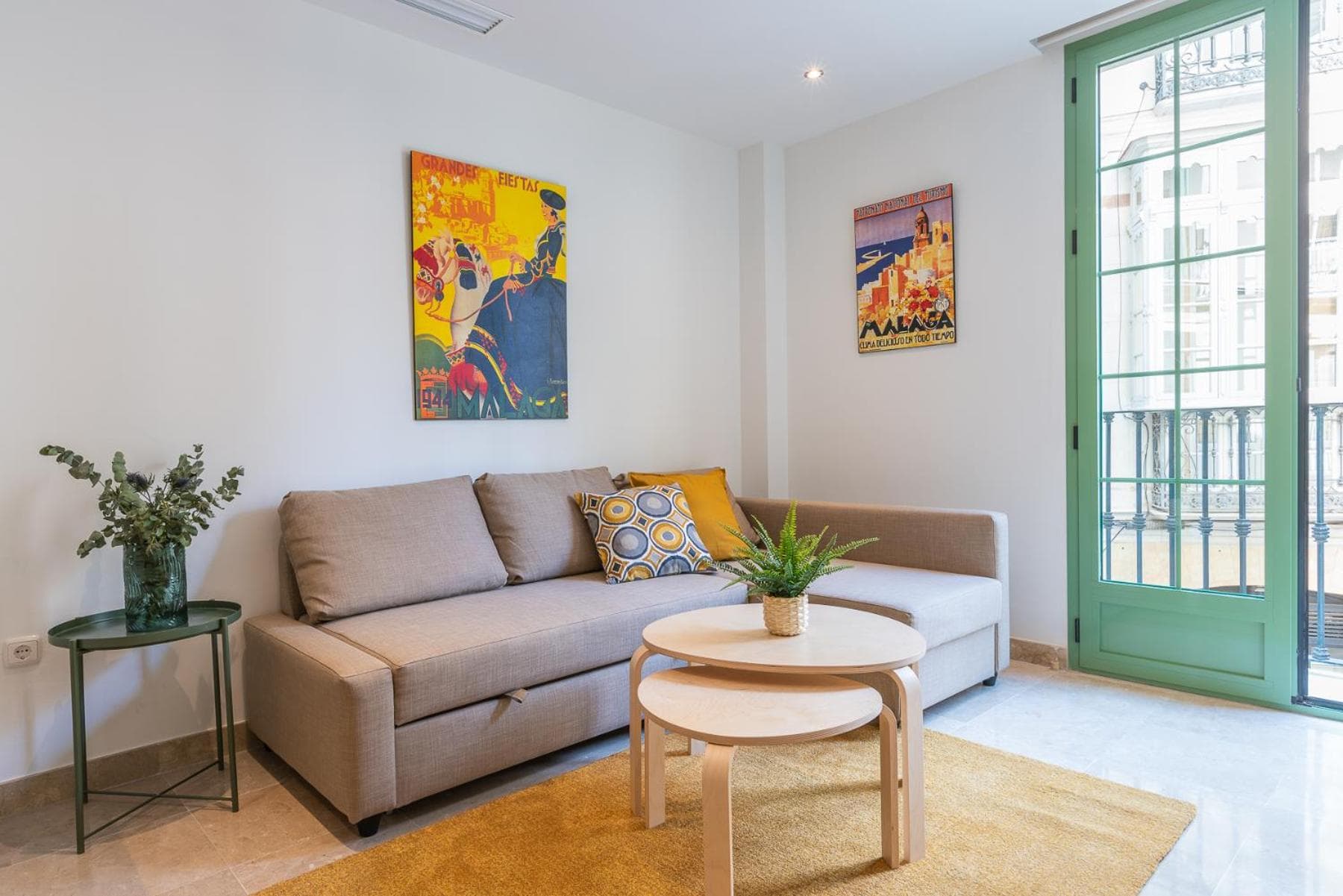 Miraflores Apartments — 13