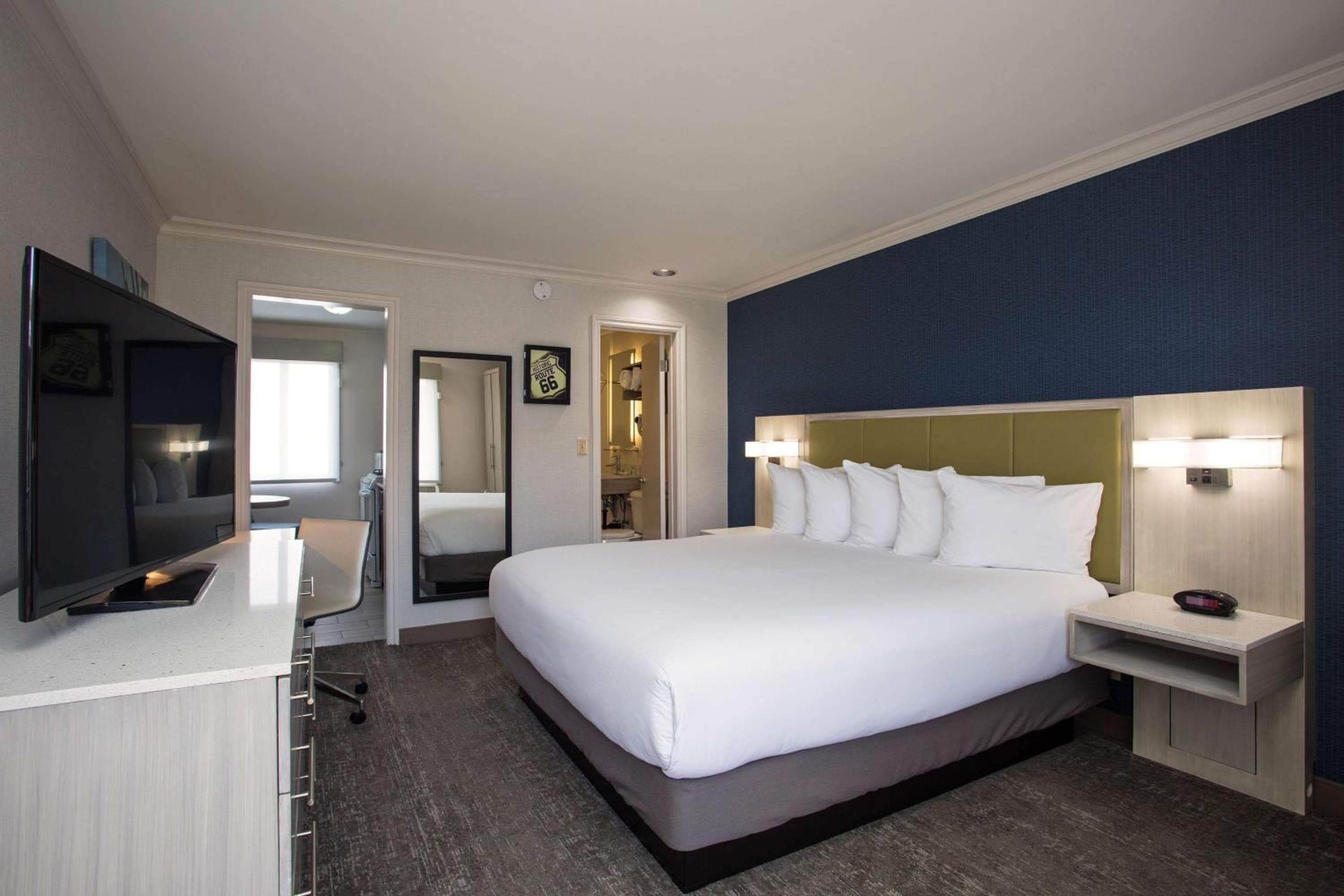 SureStay Hotel by Best Western Santa Monica — 26
