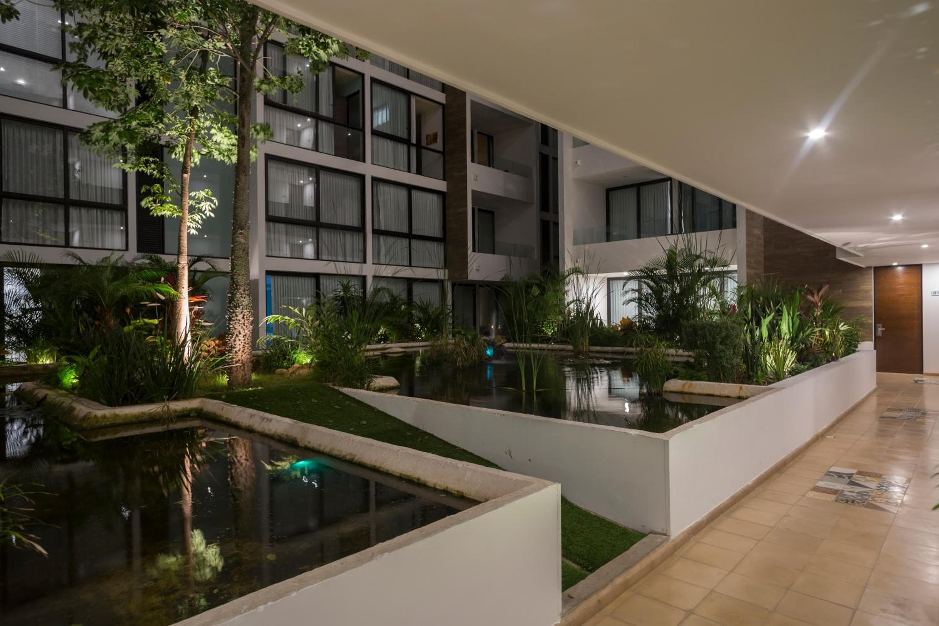 Anah Suites — 10
