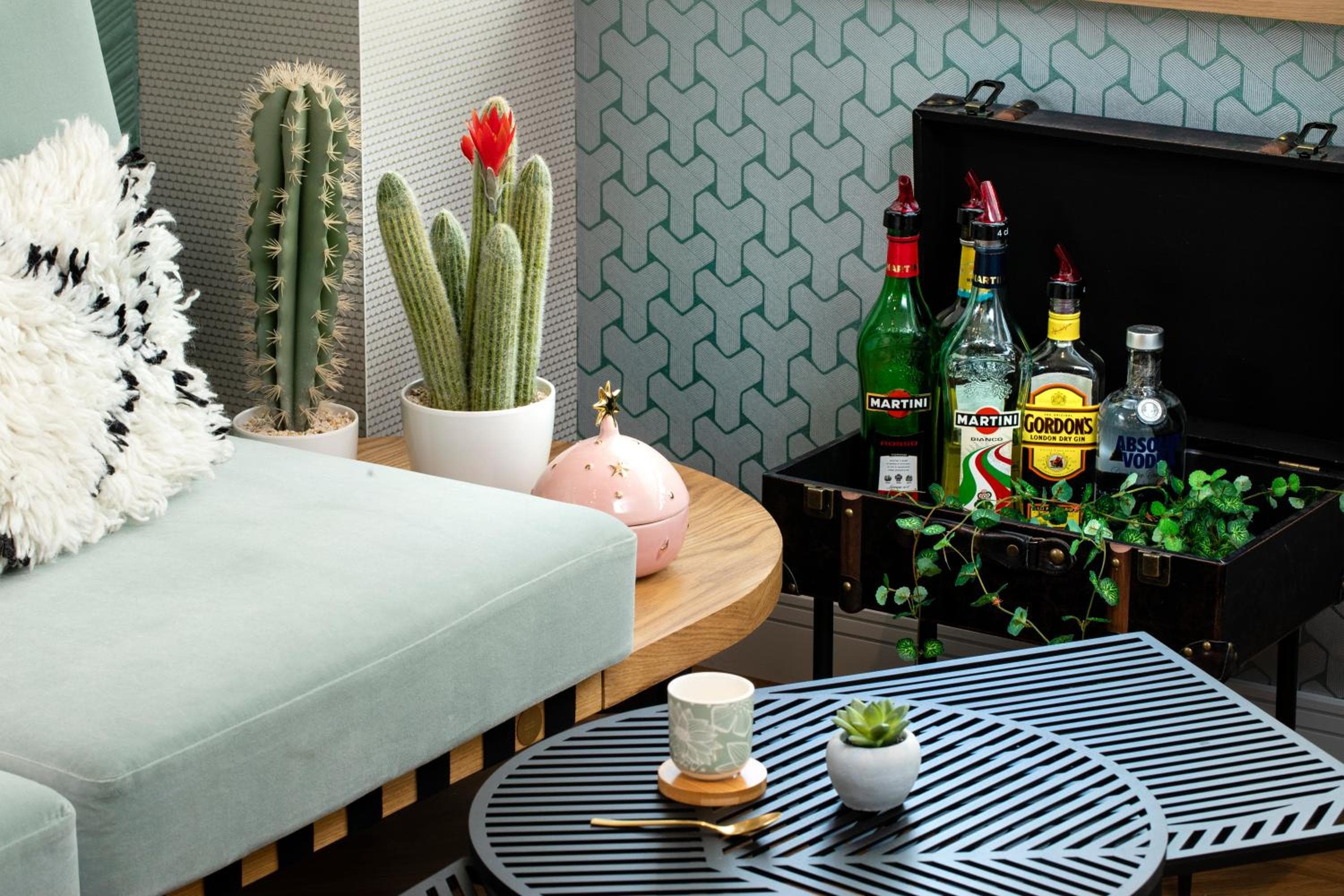 Hotel Eiffel Saint Charles — 16