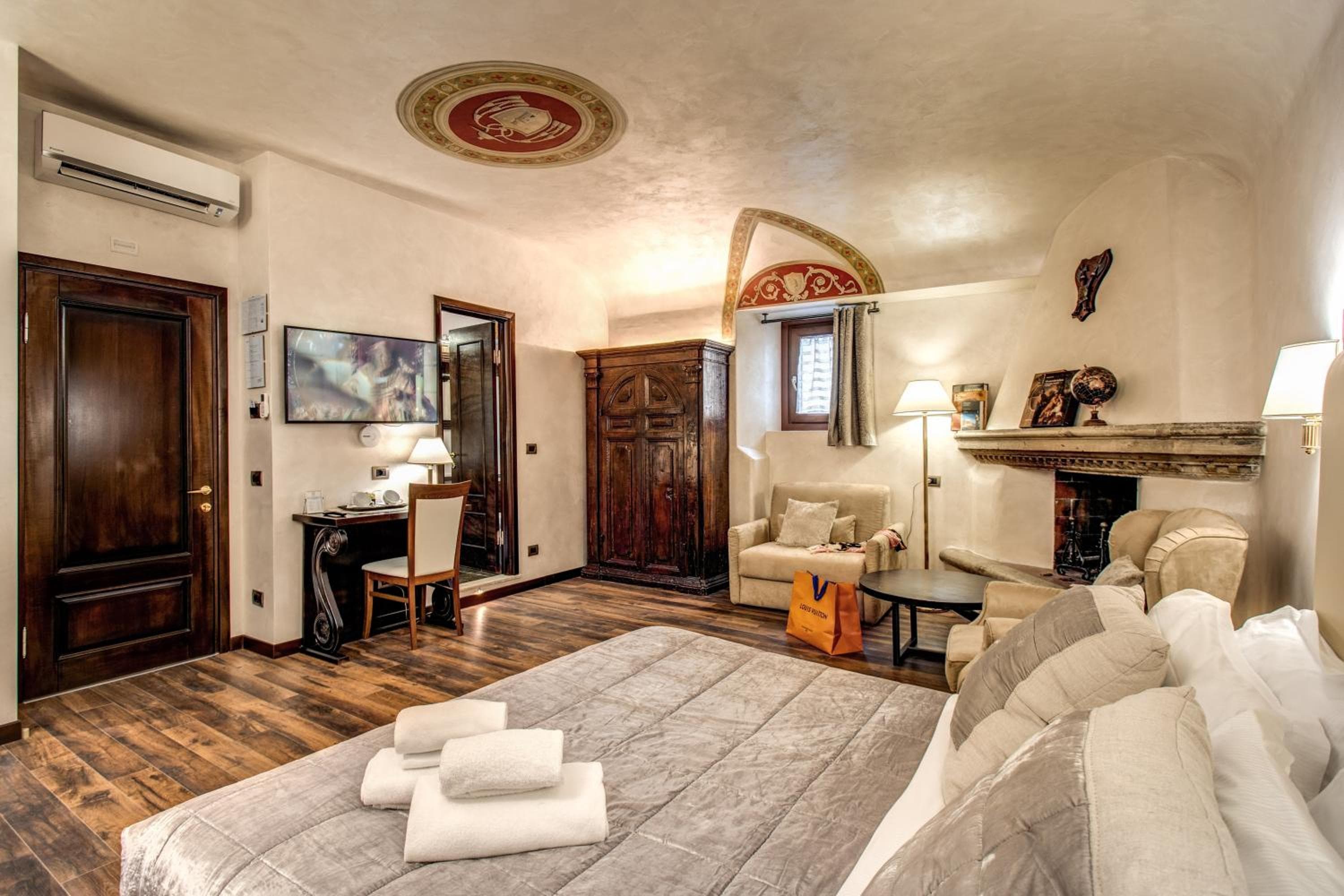 Boutique Relais Barozzi & SPA — 28
