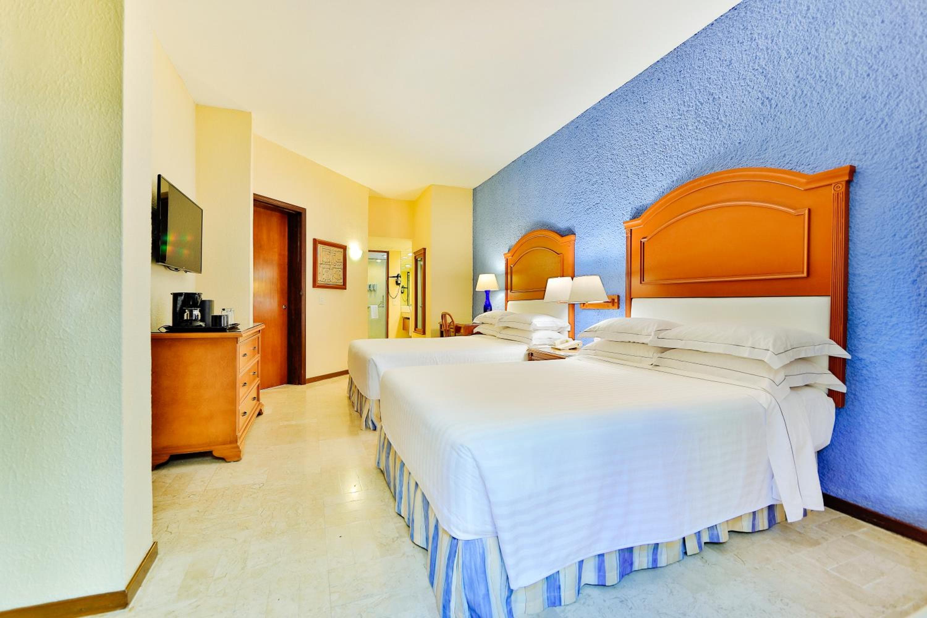 Occidental Tucancún - All Inclusive — 4