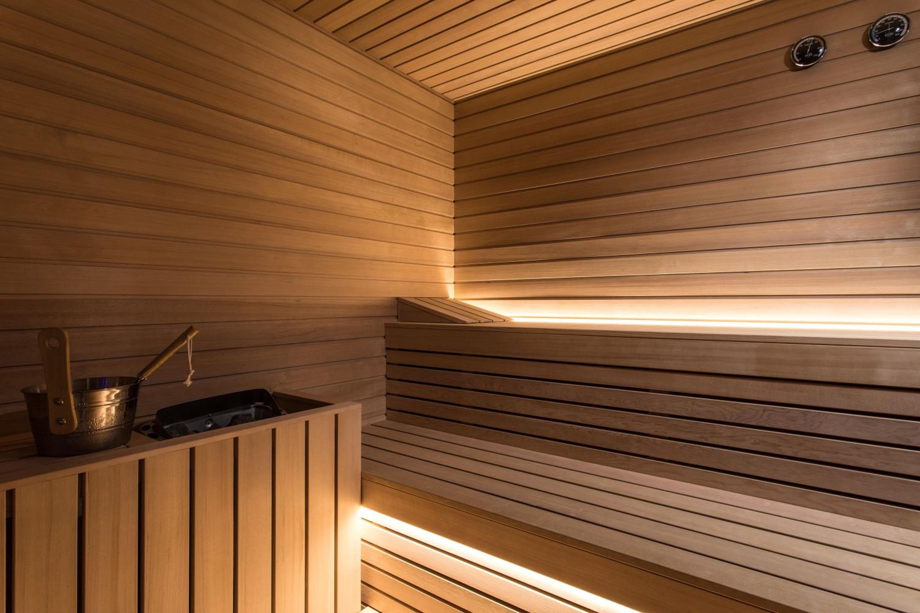 iQ Hotel Milano — 3